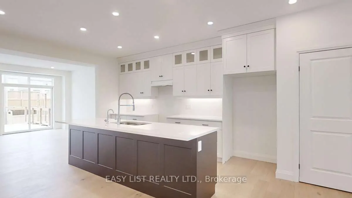 6 Kay Crescent