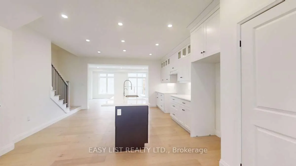 6 Kay Crescent
