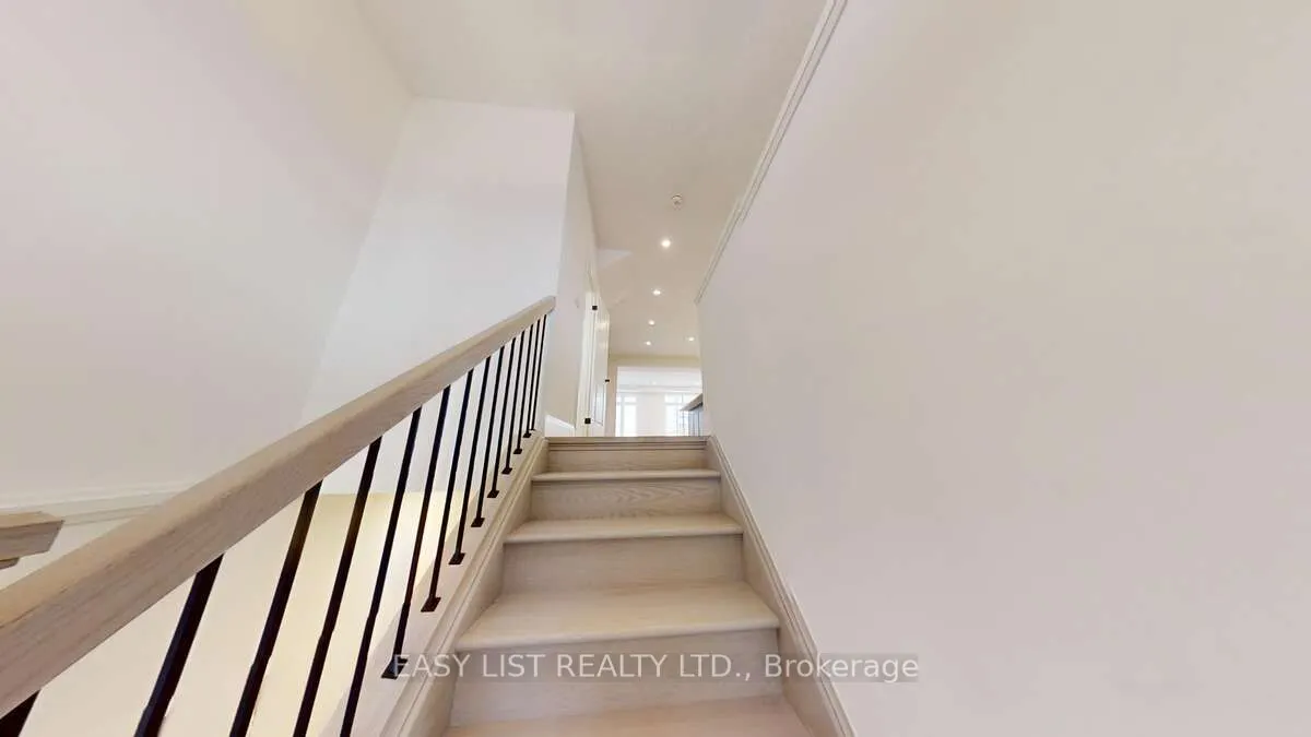 6 Kay Crescent