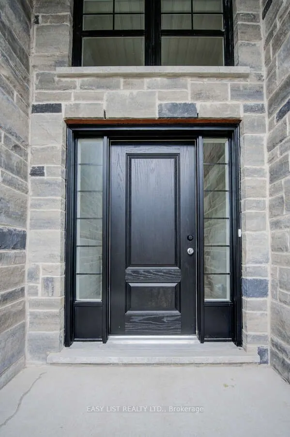 6 Kay Crescent