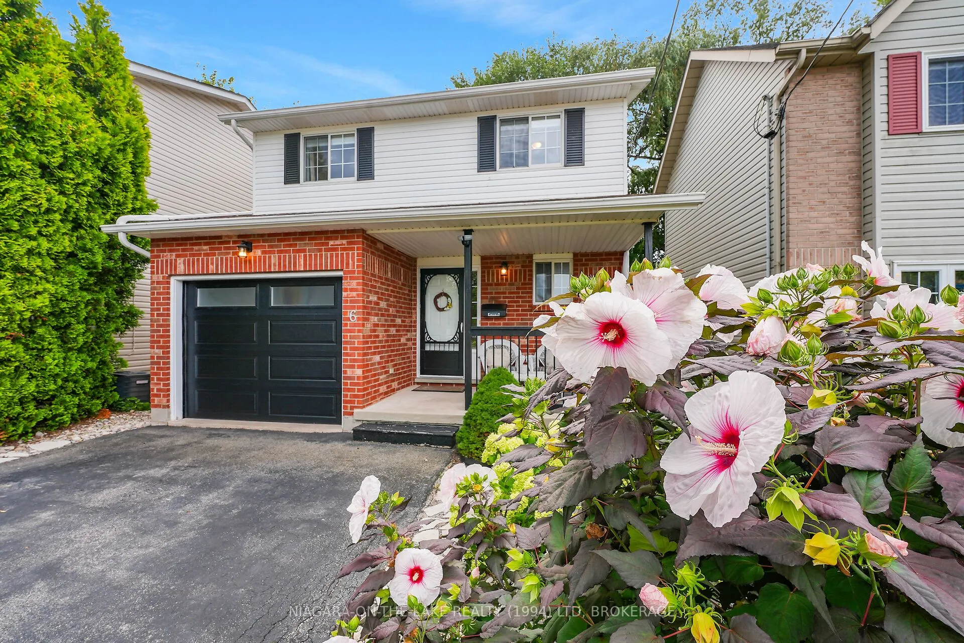 6 LAKESIDE Drive