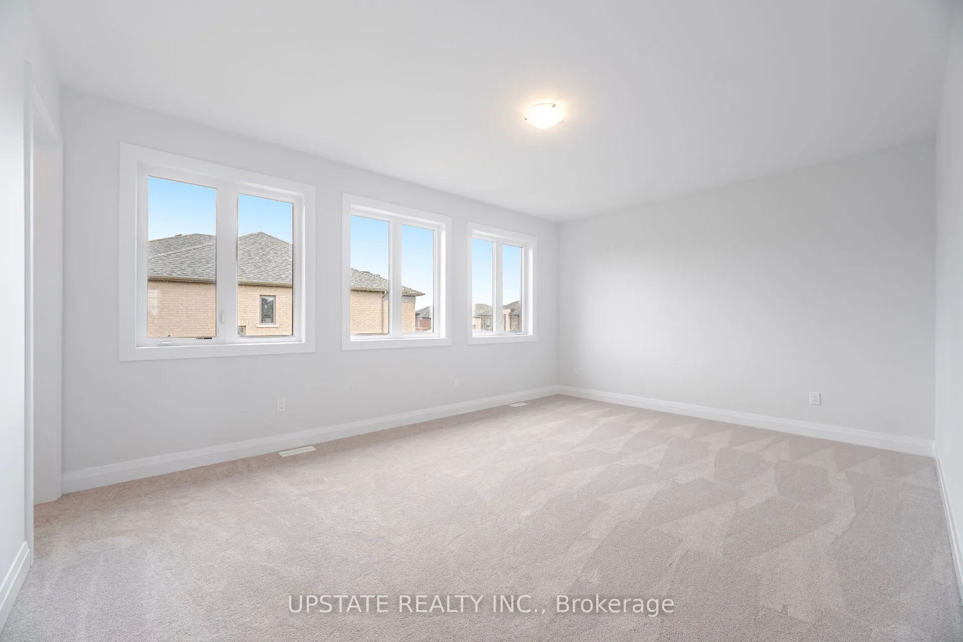 104 Harwood Avenue