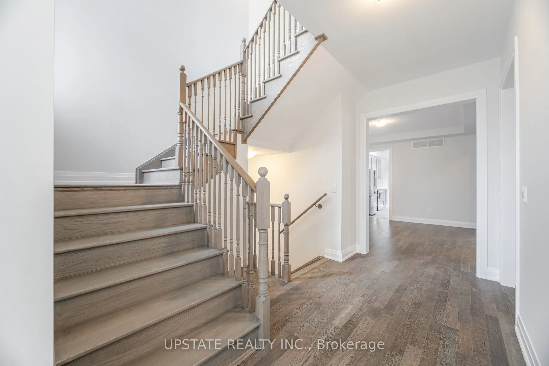 104 Harwood Avenue