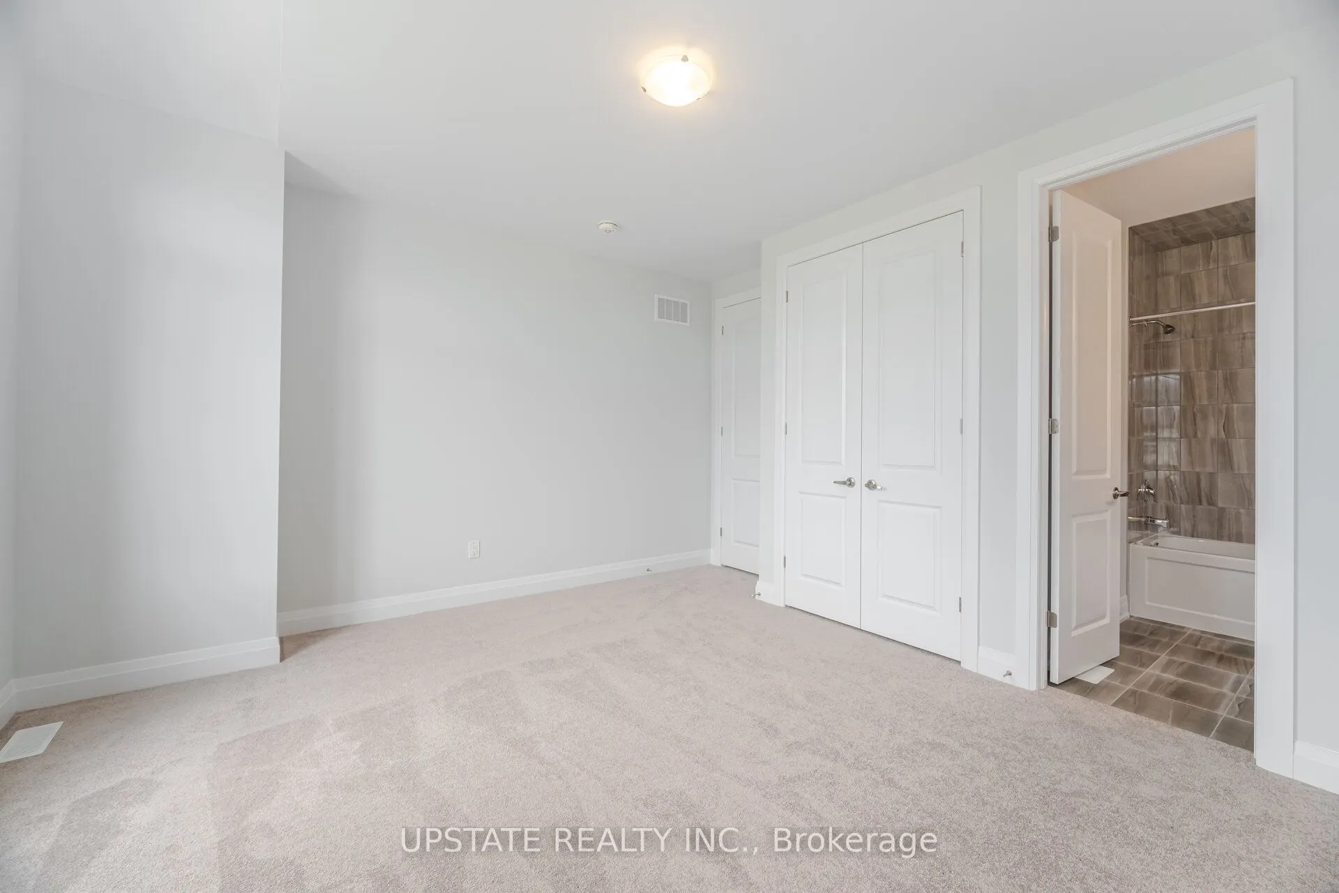 104 Harwood Avenue