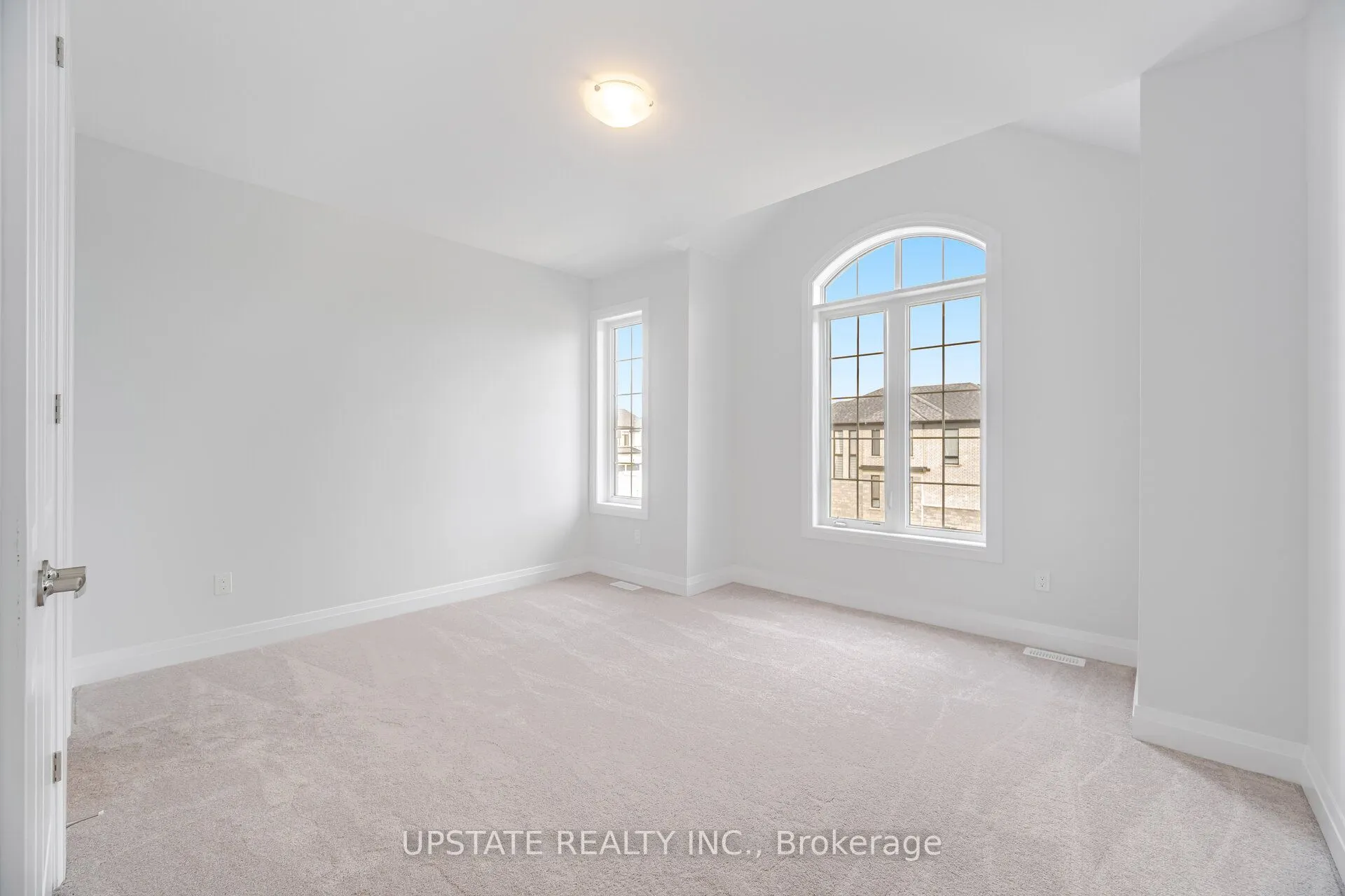 104 Harwood Avenue