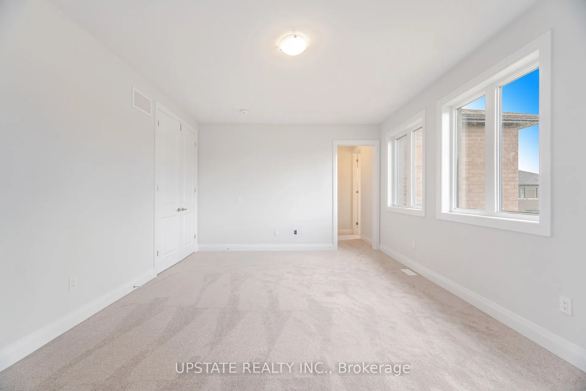 104 Harwood Avenue