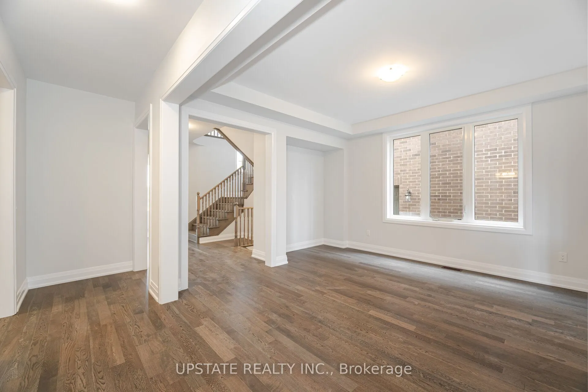 104 Harwood Avenue