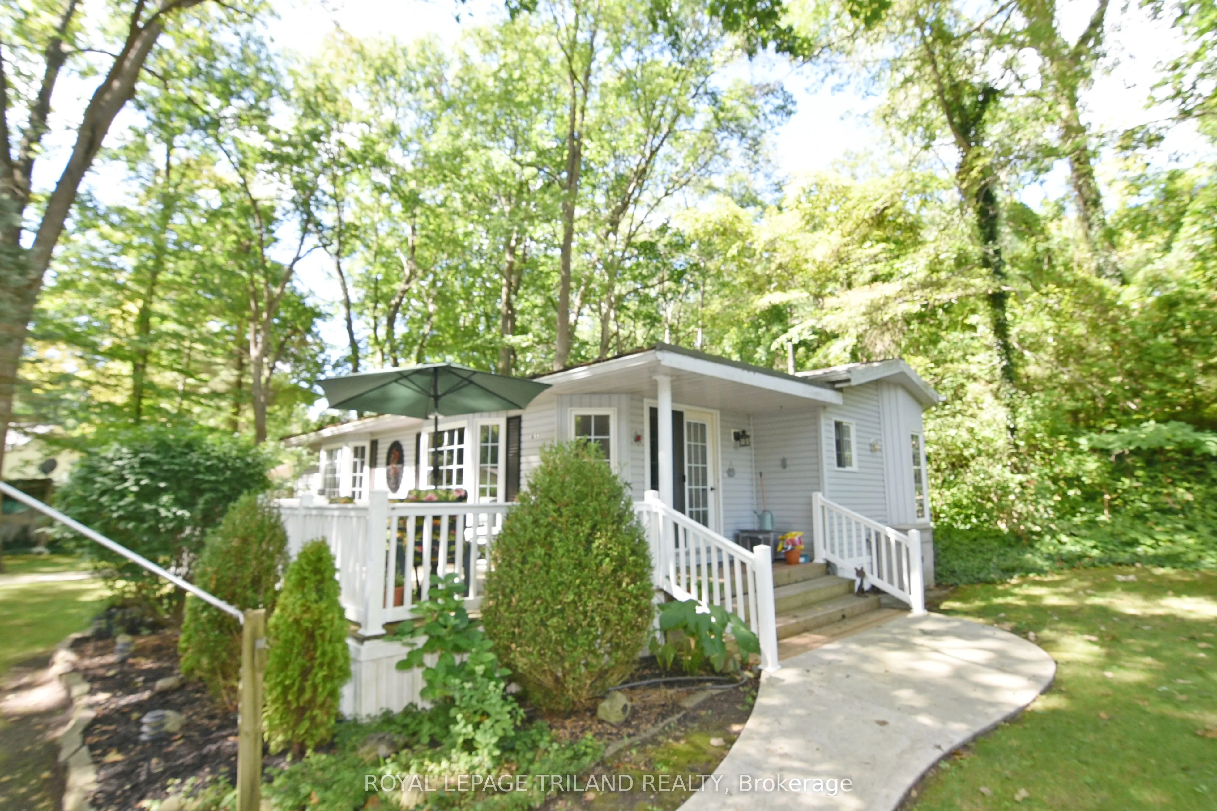 9910 NORTHVILLE Crescent, #A33