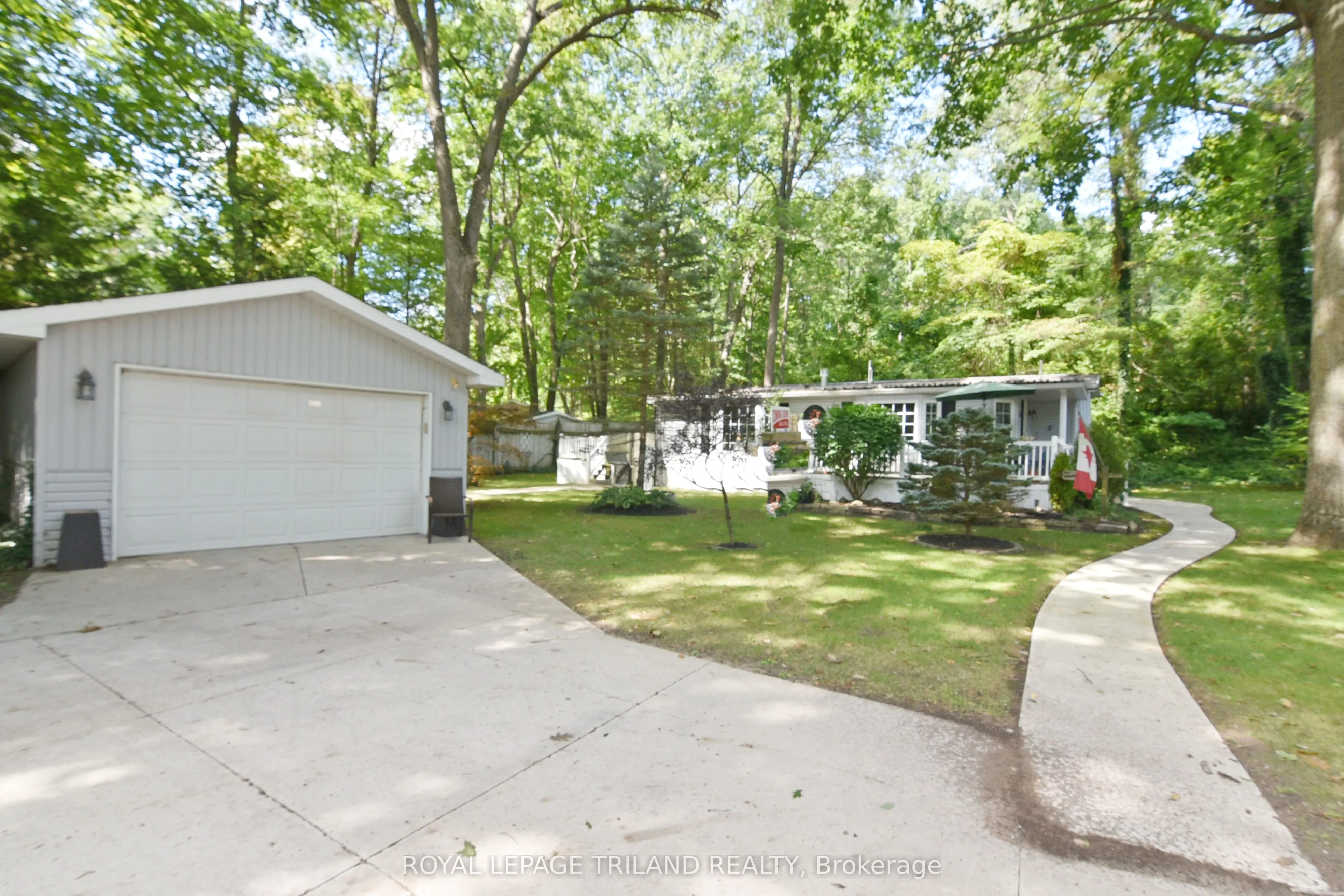 9910 NORTHVILLE Crescent, #A33