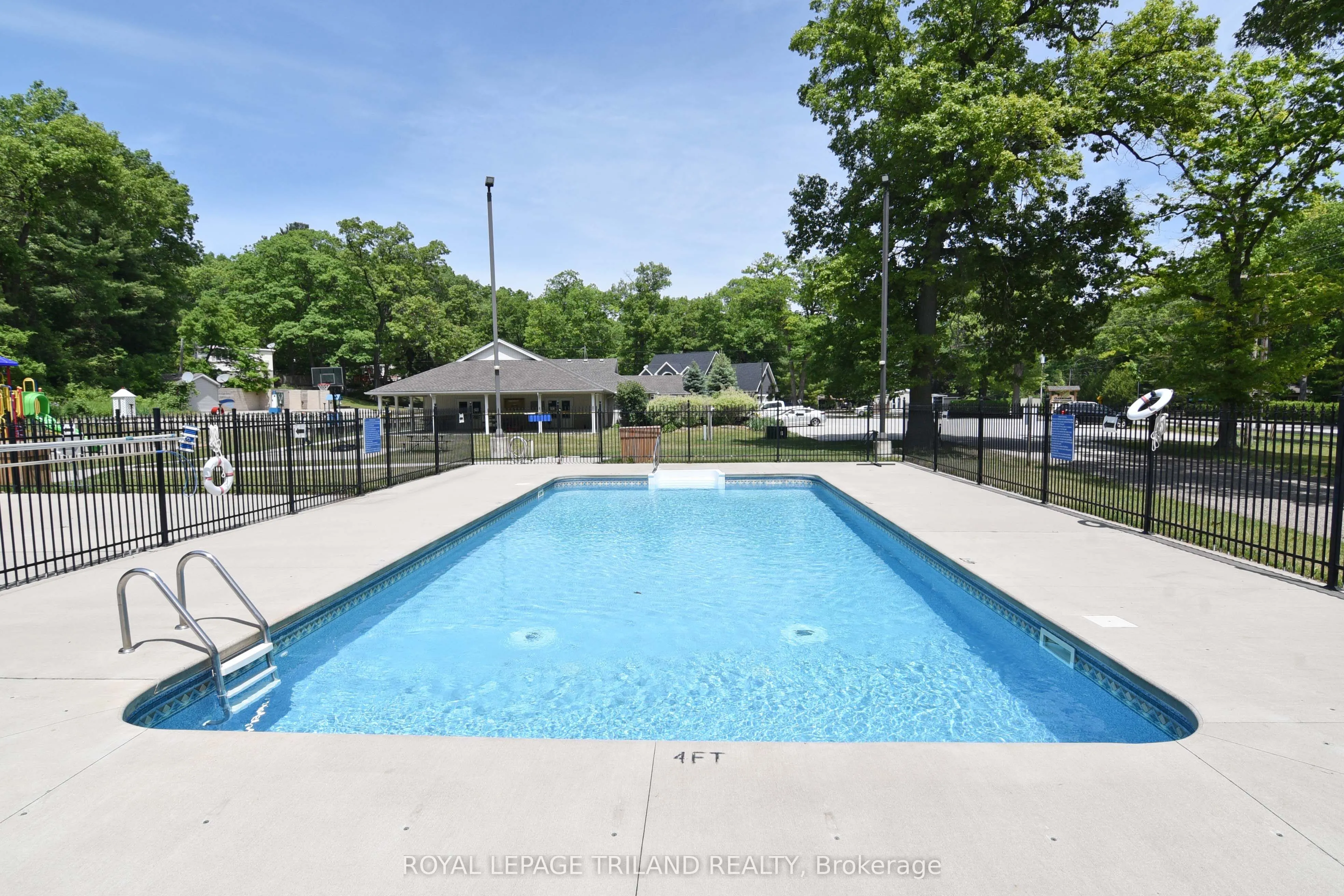 9910 NORTHVILLE Crescent, #A33