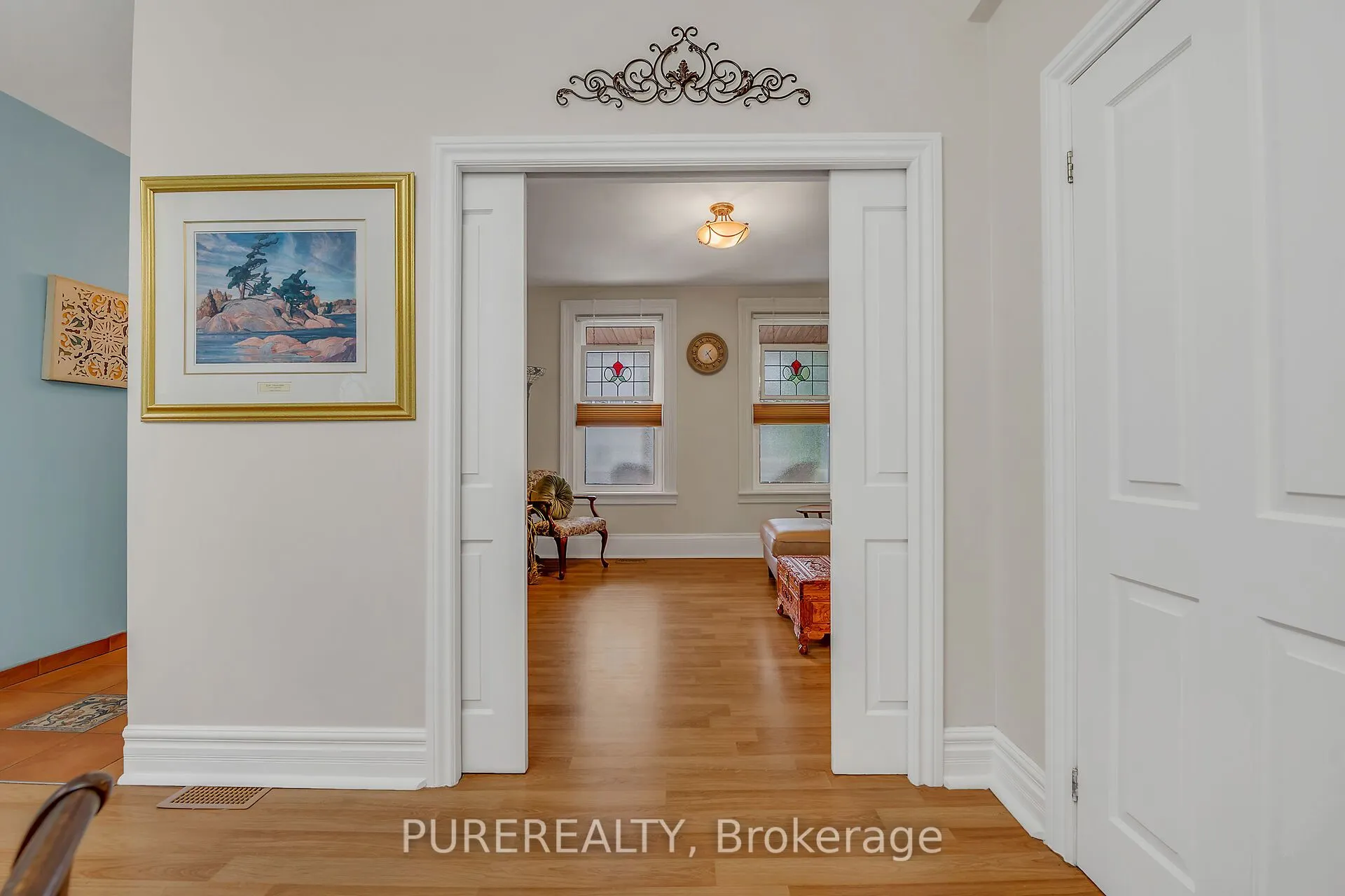 91 Pearl Street S