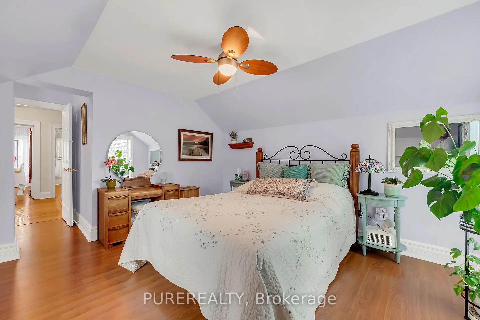 91 Pearl Street S