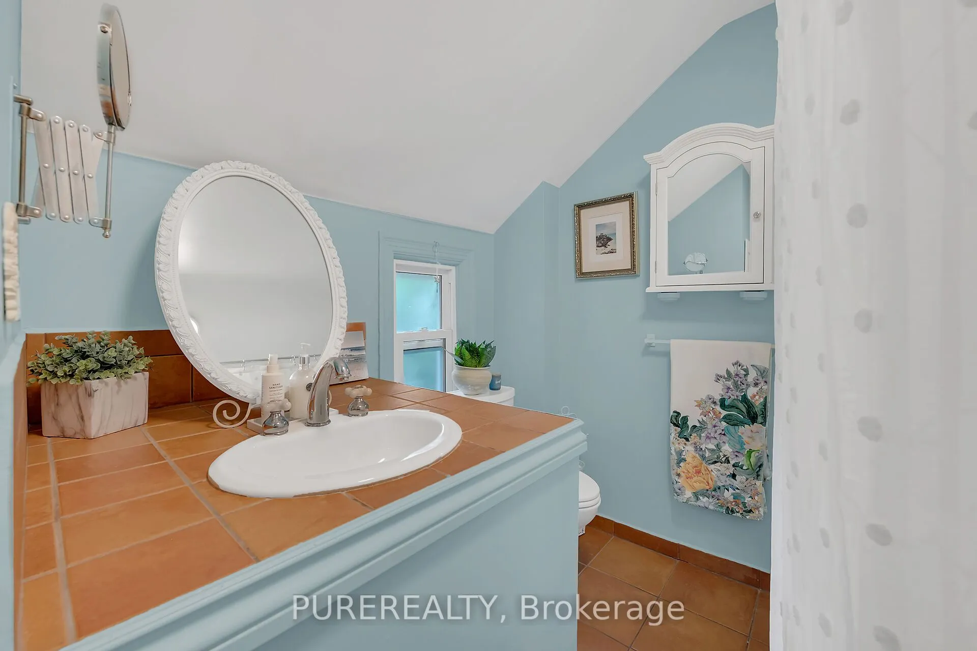 91 Pearl Street S
