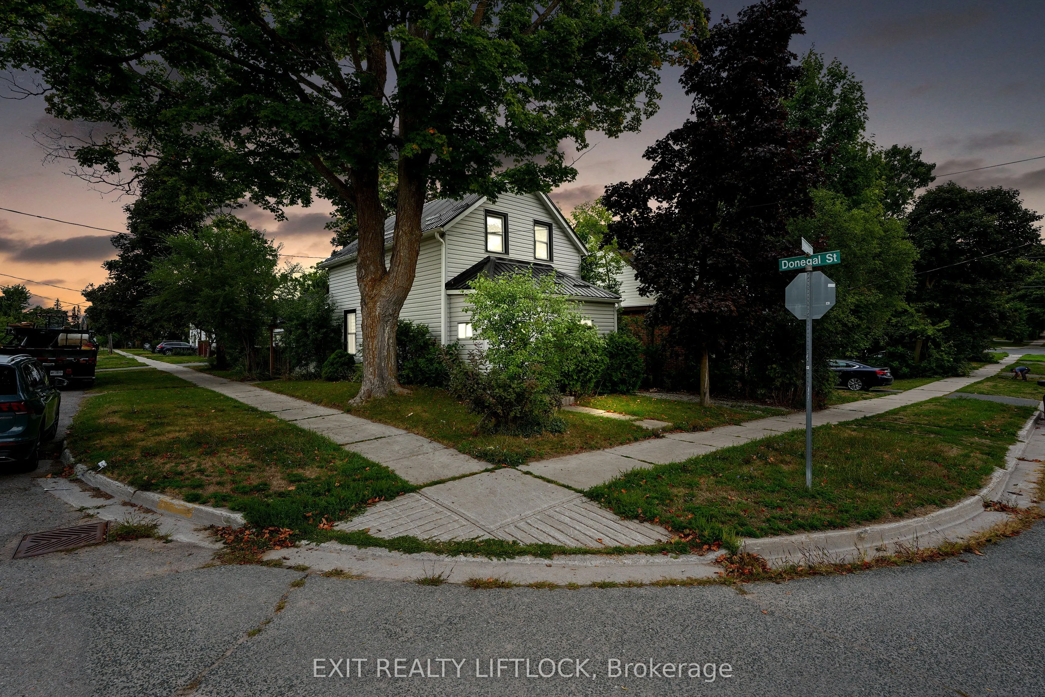 378 London Street