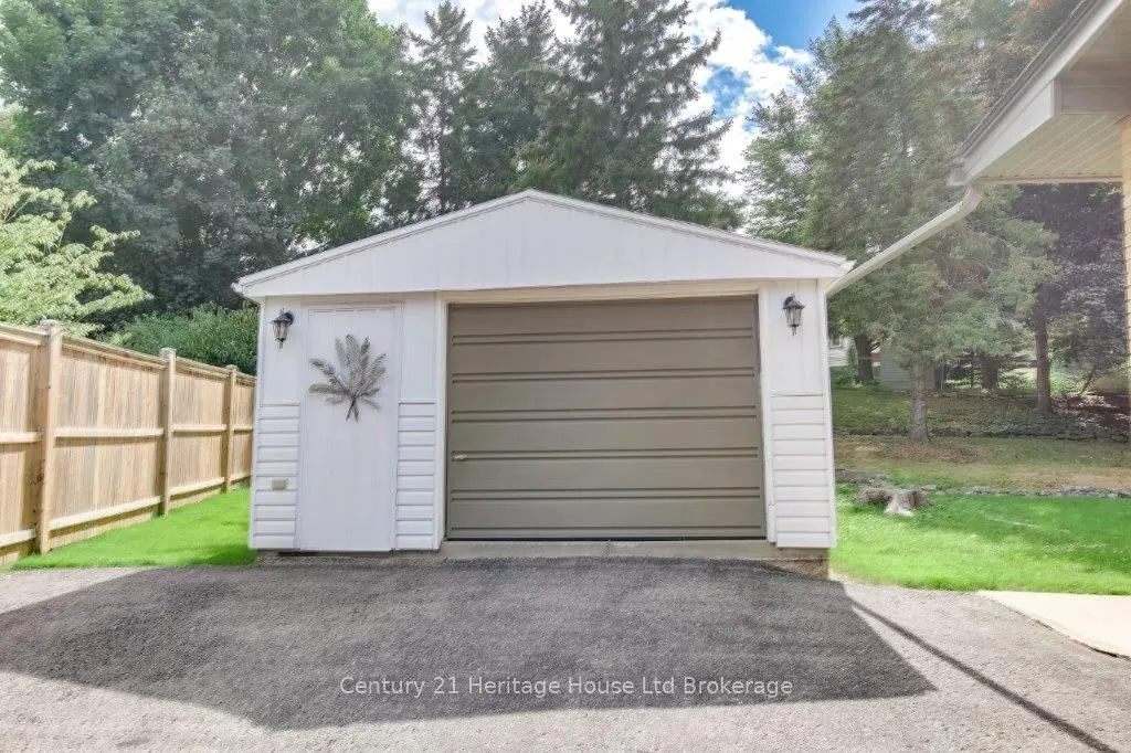 85 North Park Crescent