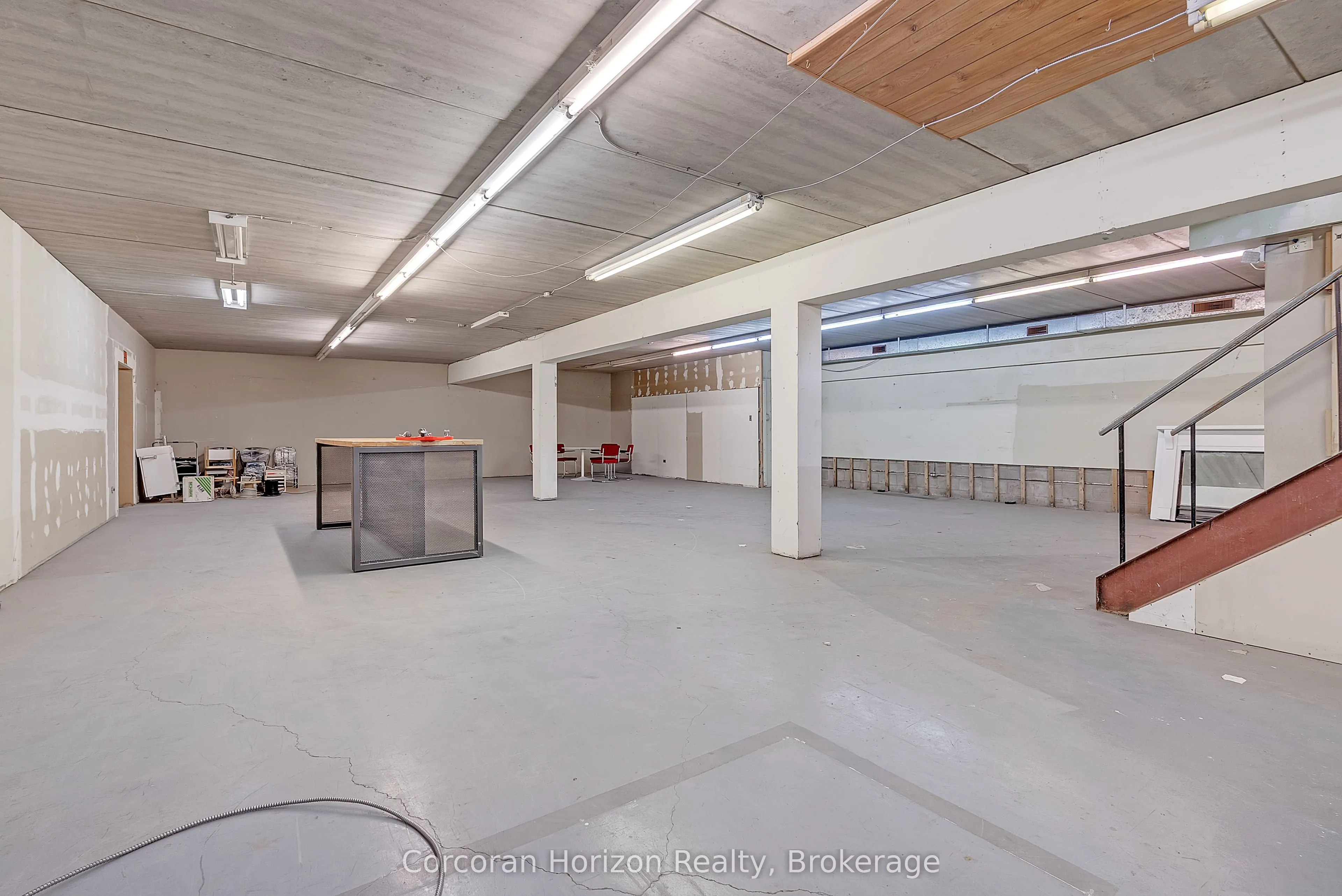 17 Barton Street E, #Main+Bsmt