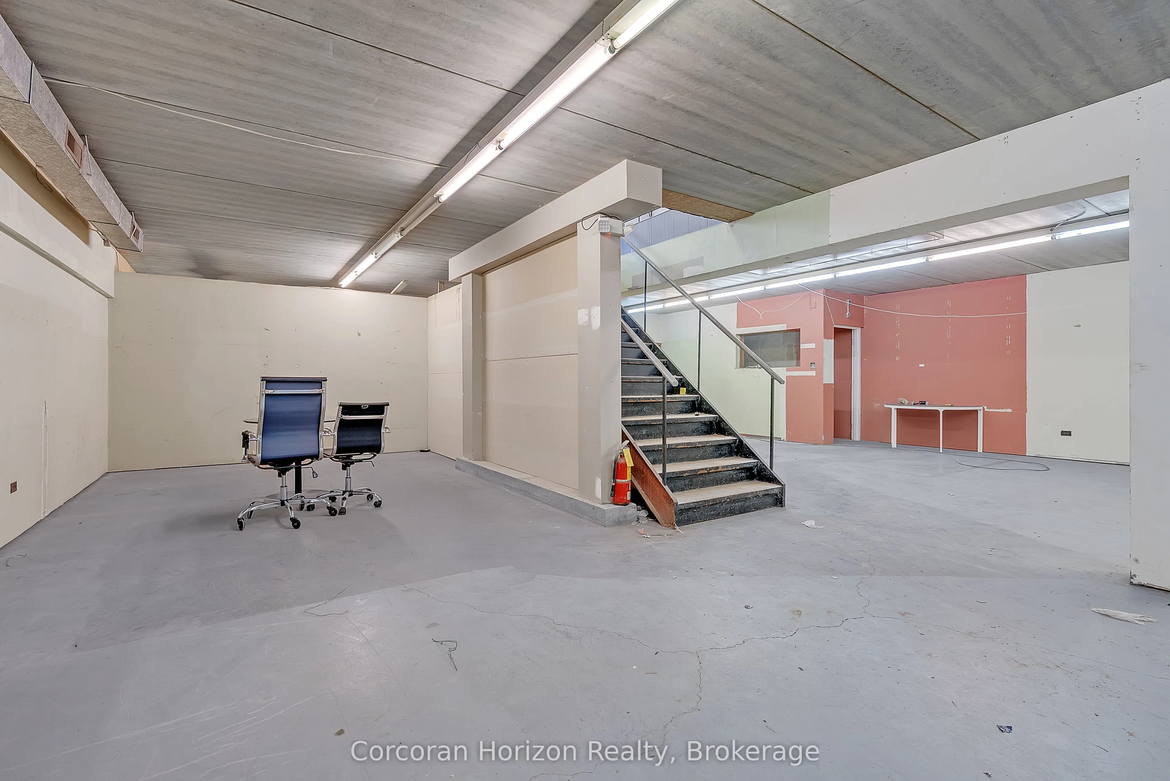 17 Barton Street E, #Main+Bsmt