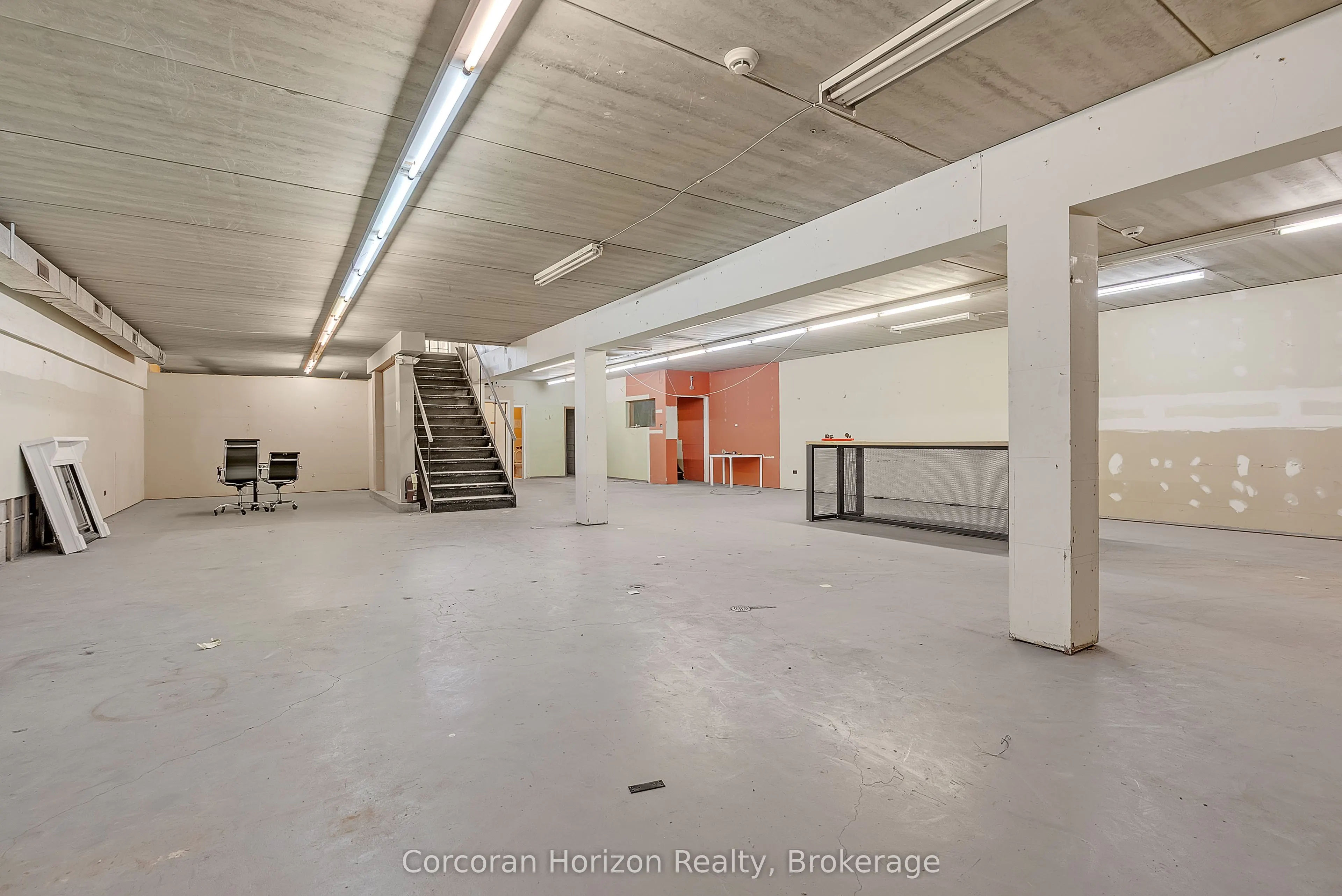 17 Barton Street E, #Main+Bsmt