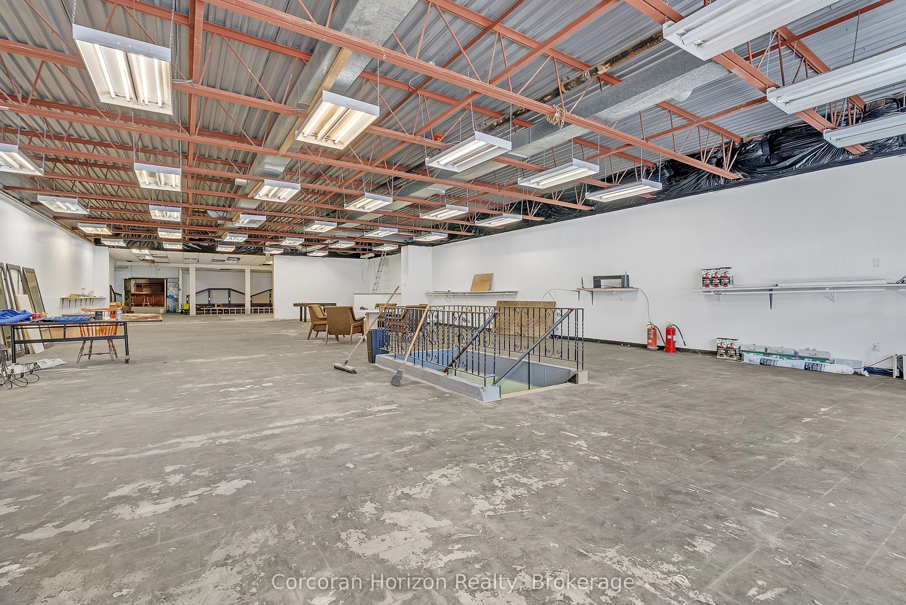 17 Barton Street E, #Main+Bsmt