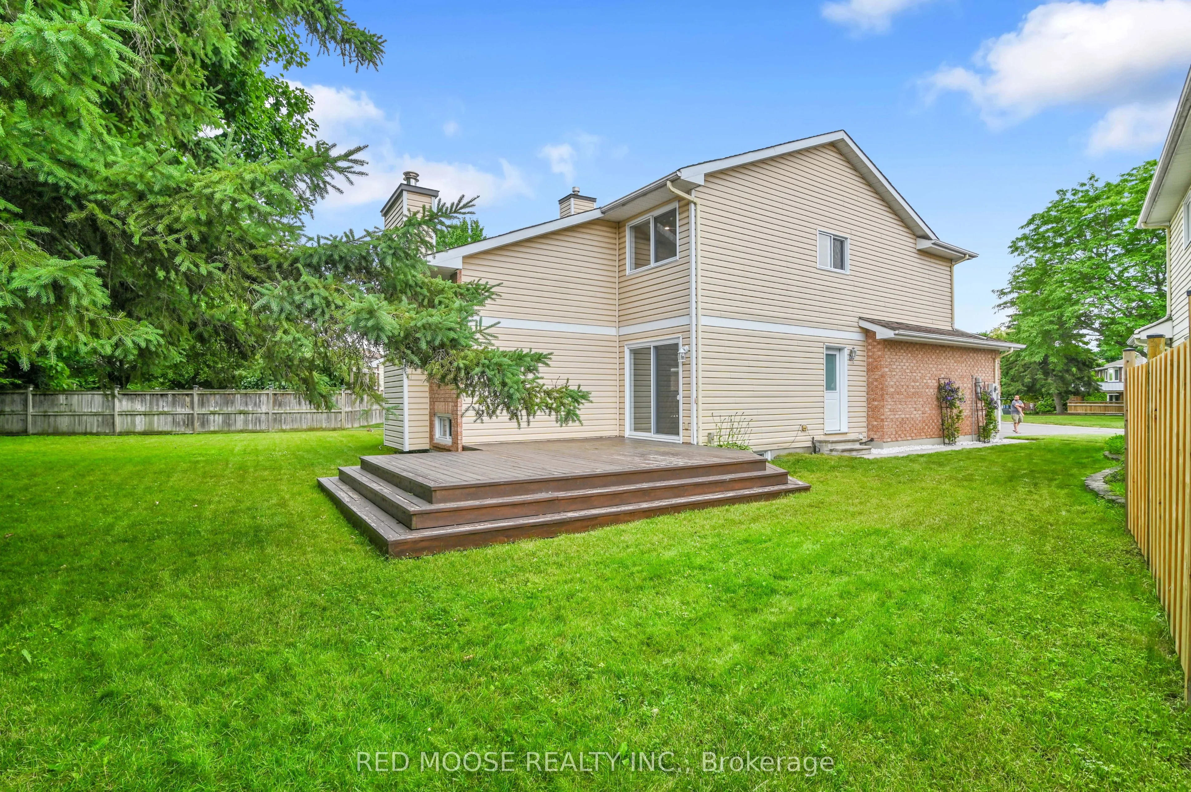 55 Hawley Crescent