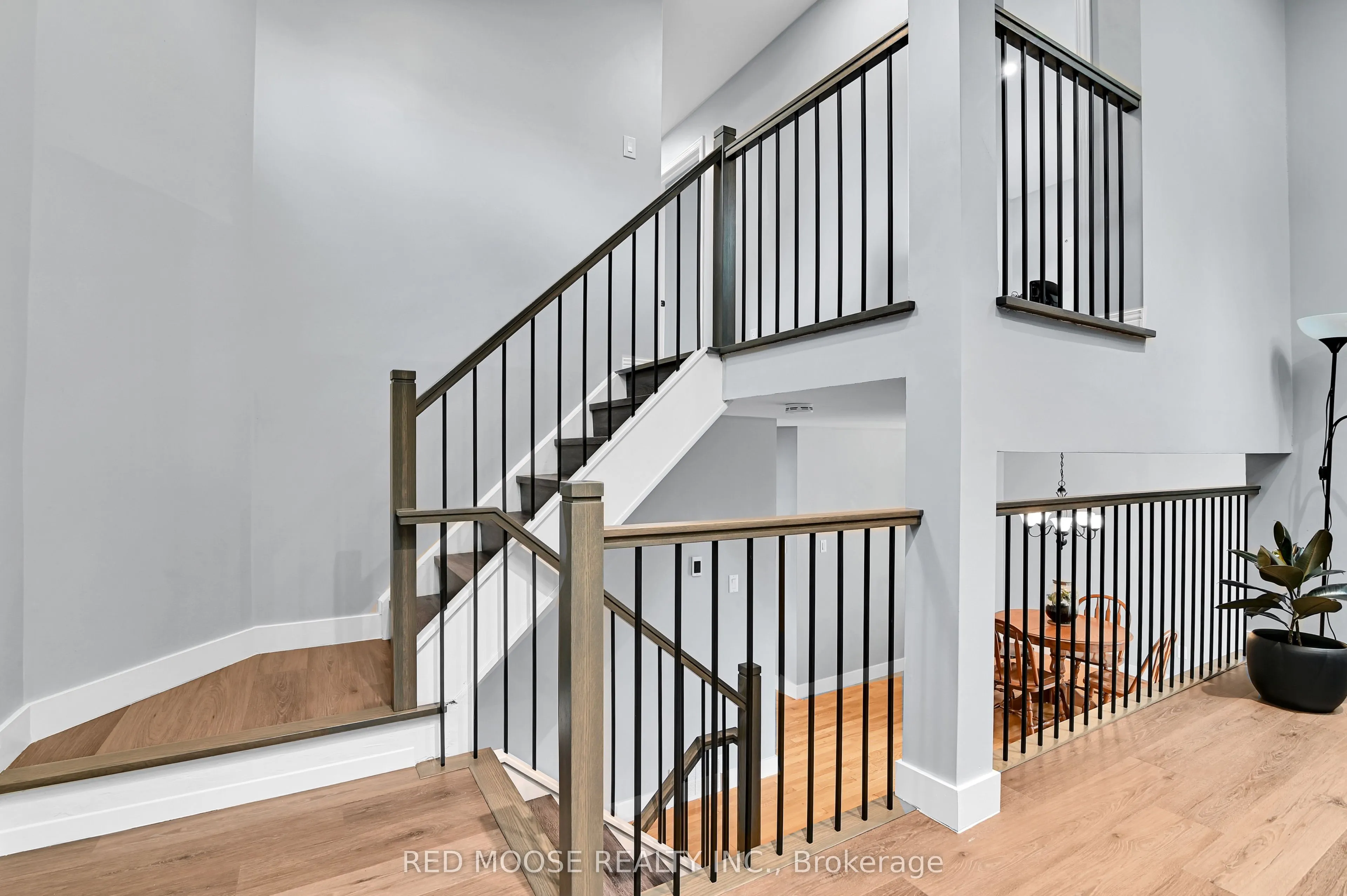 55 Hawley Crescent