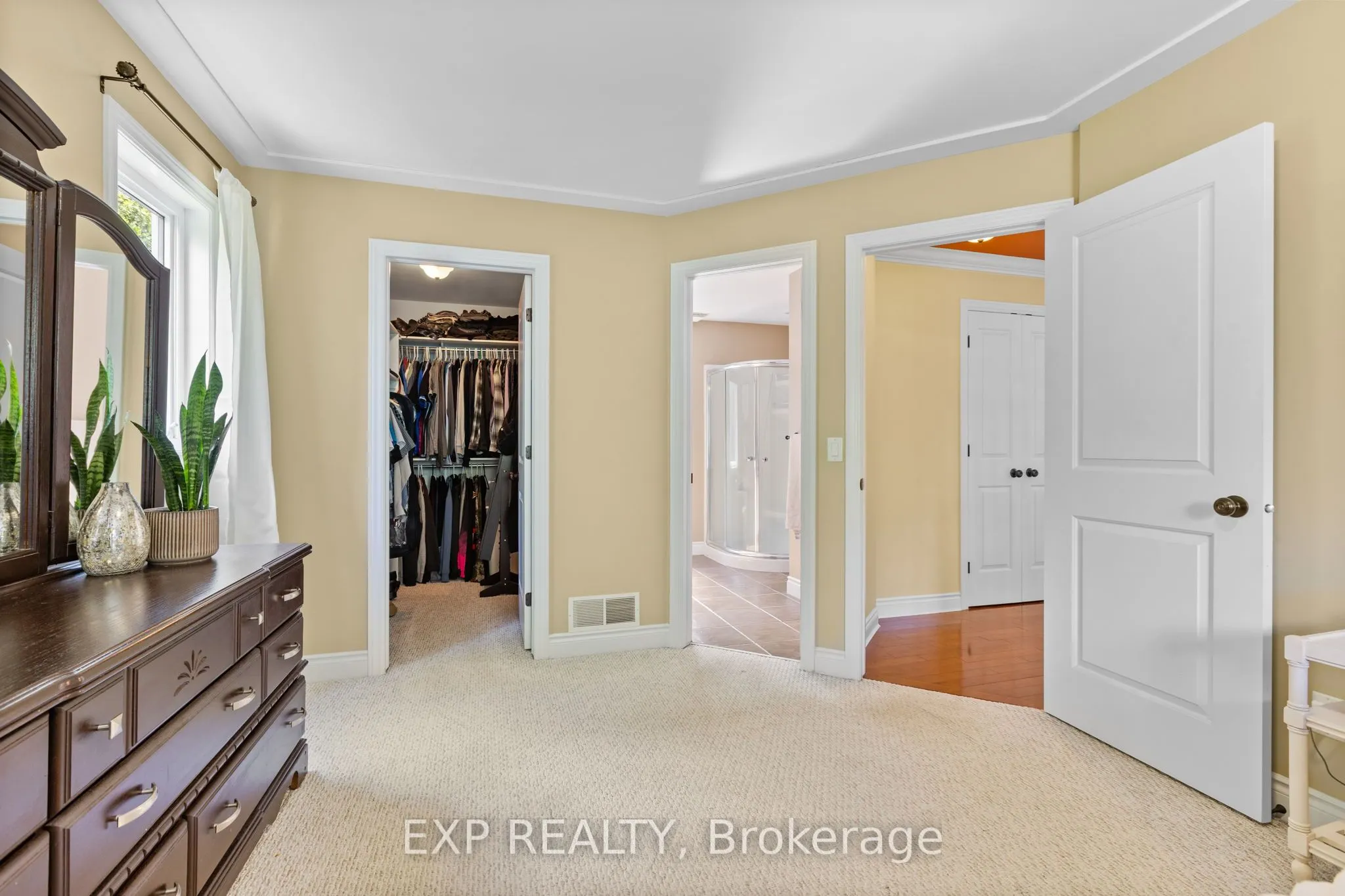 8325 Albert Bouwers Circle