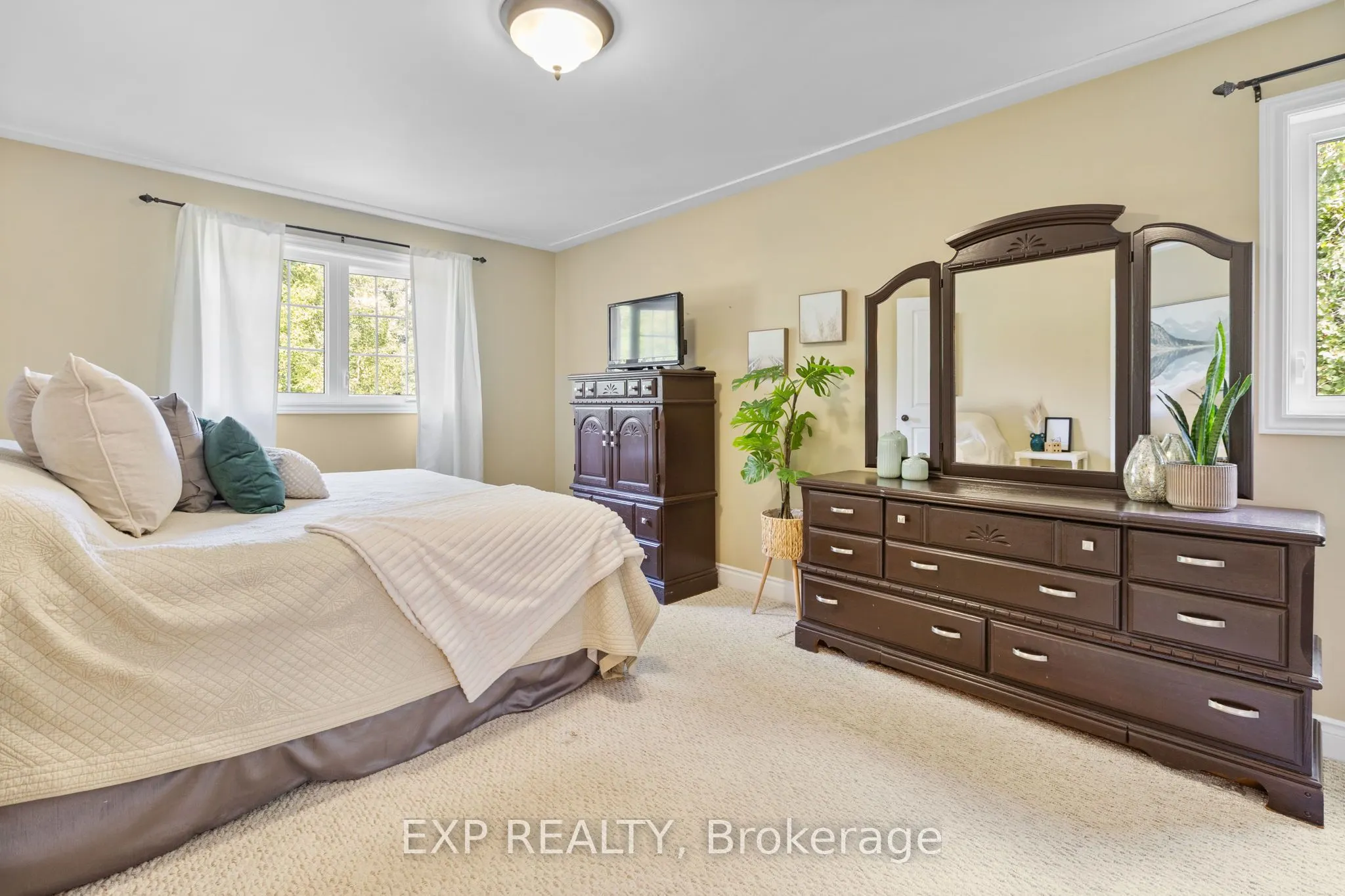 8325 Albert Bouwers Circle