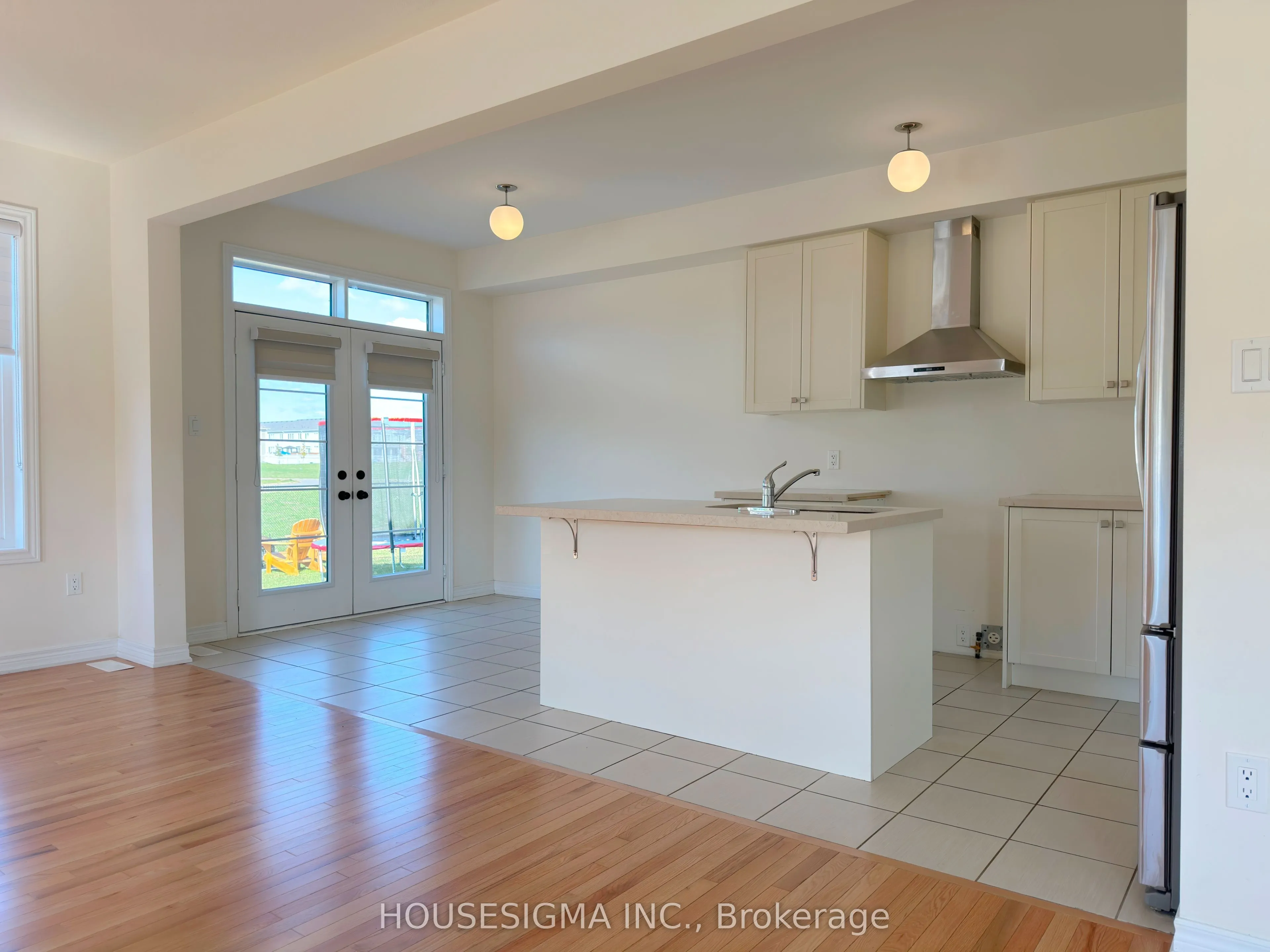 560 Red Elm Road
