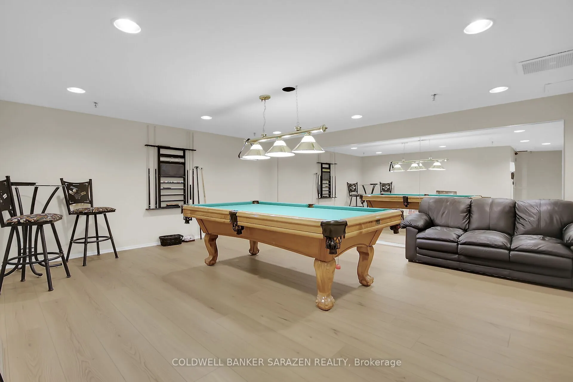 2871 Richmond Road, #1111