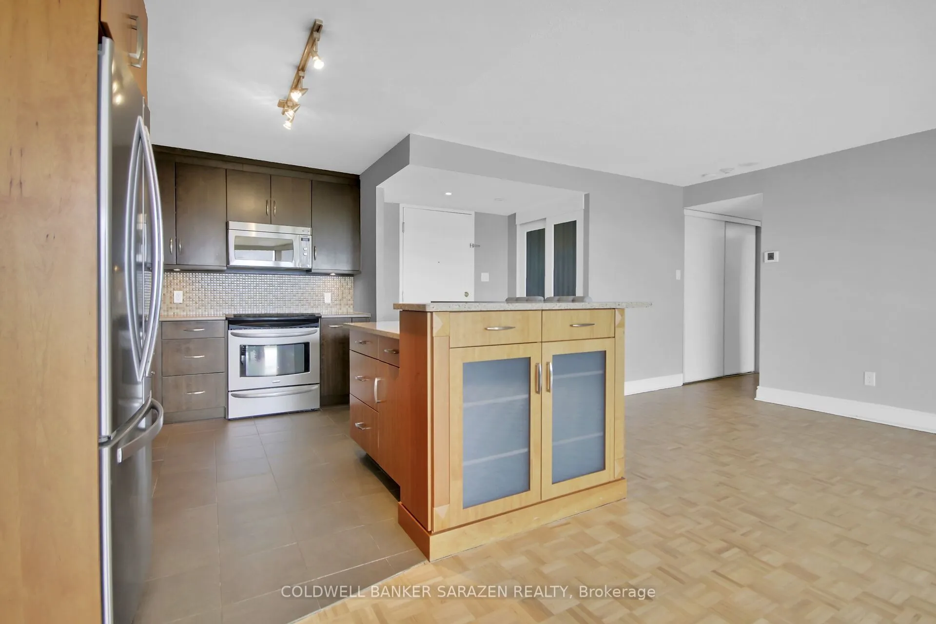 2871 Richmond Road, #1111