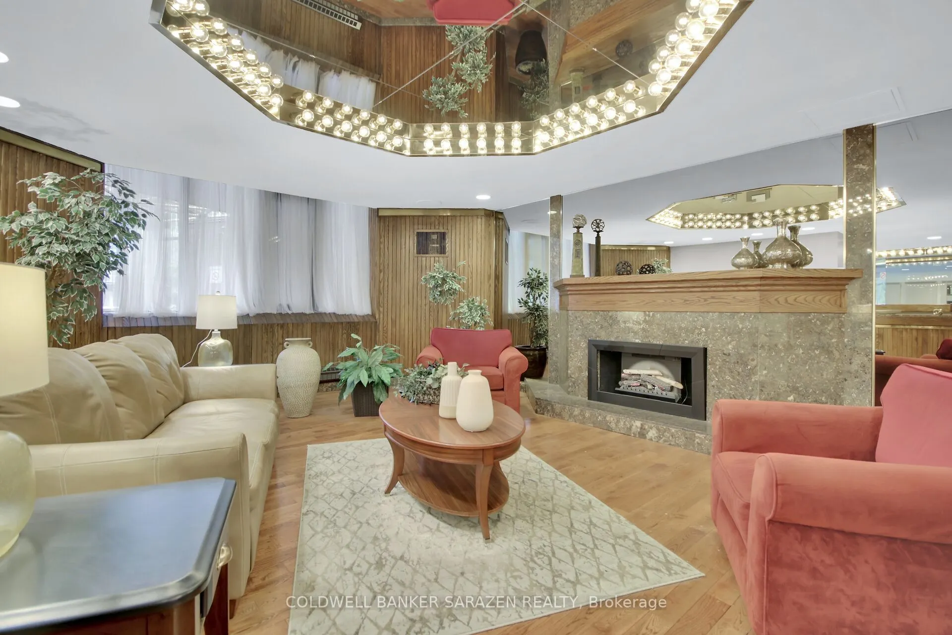 2871 Richmond Road, #1111