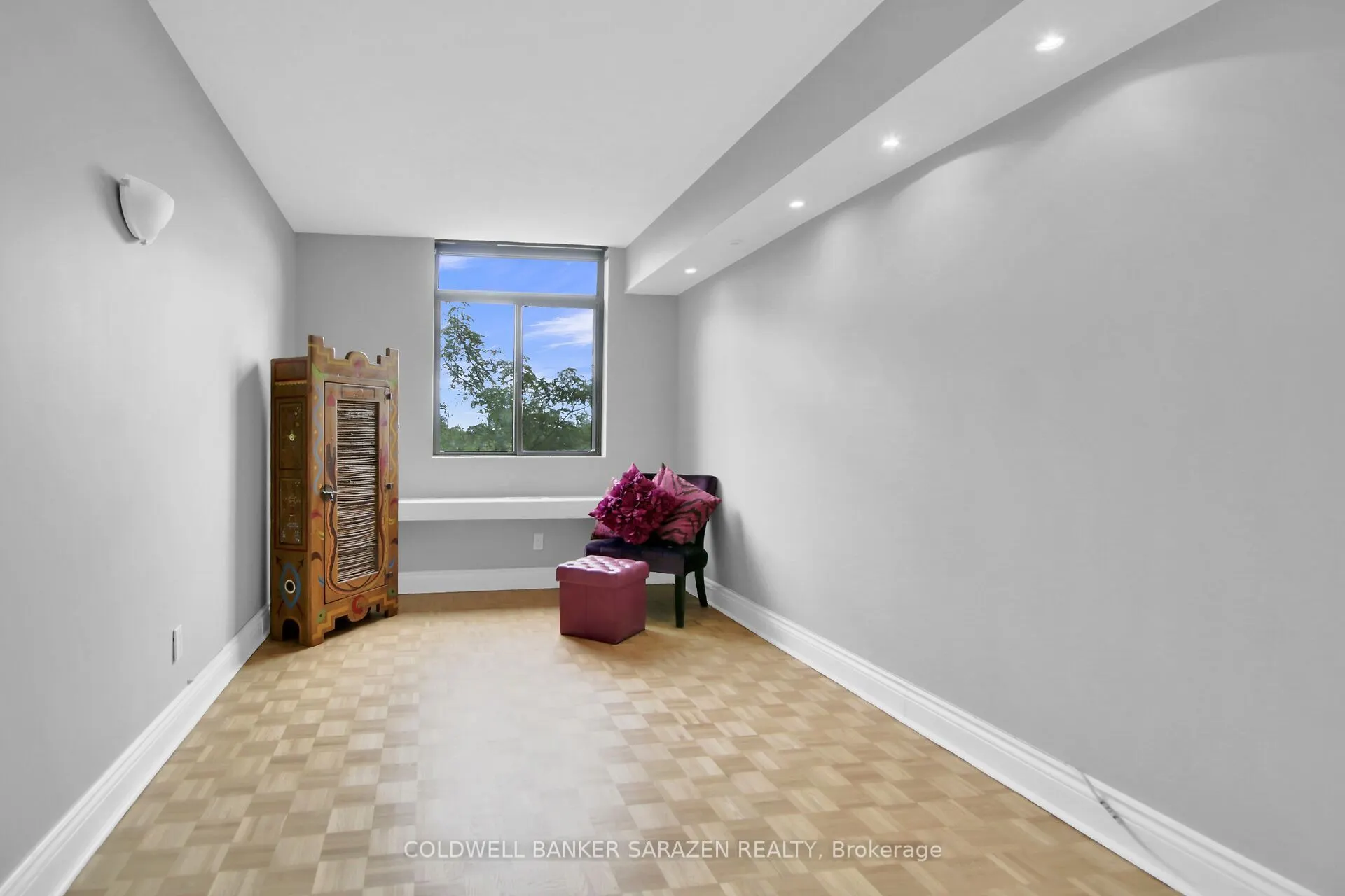 2871 Richmond Road, #1111