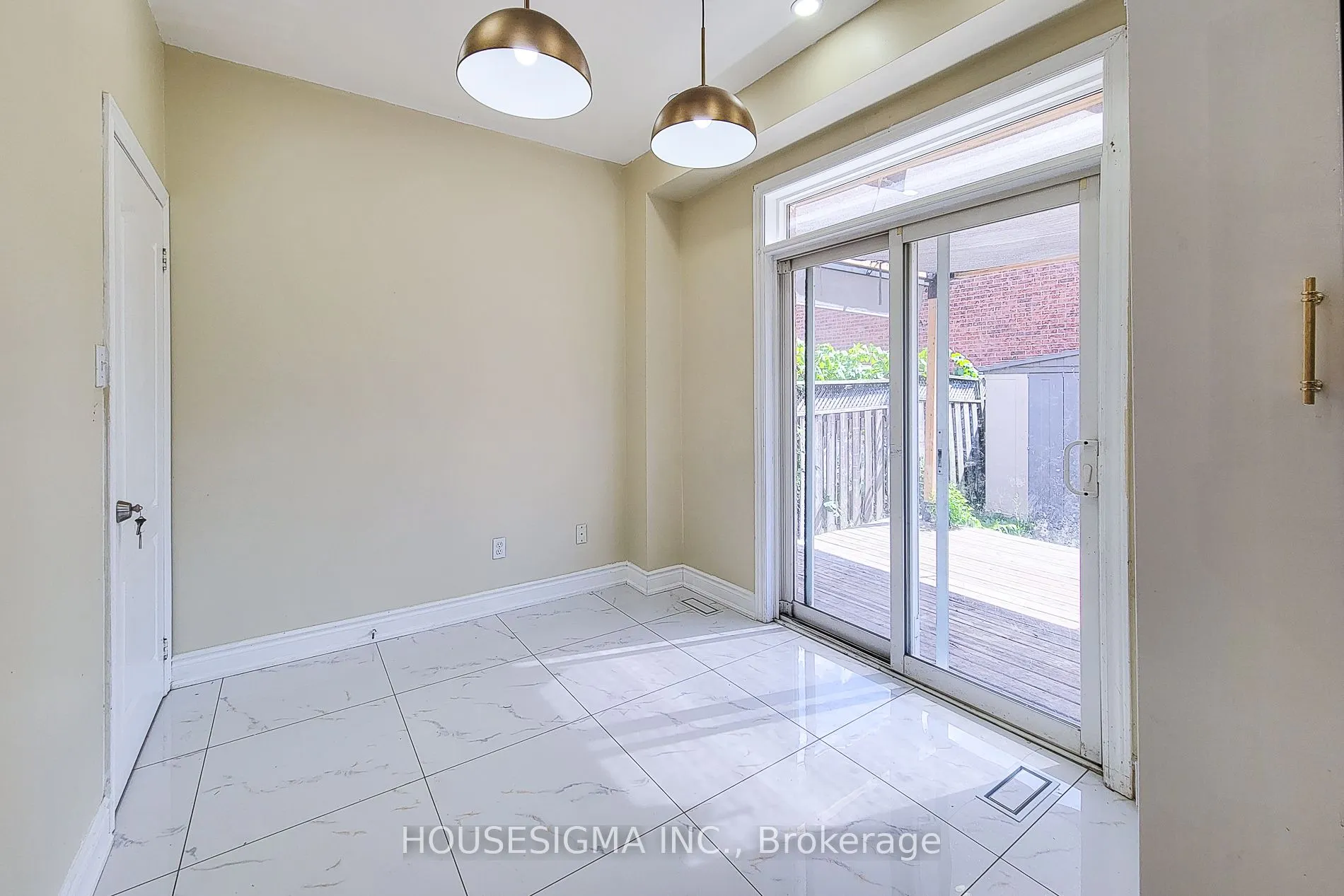 69 Peachwood Crescent, #Main