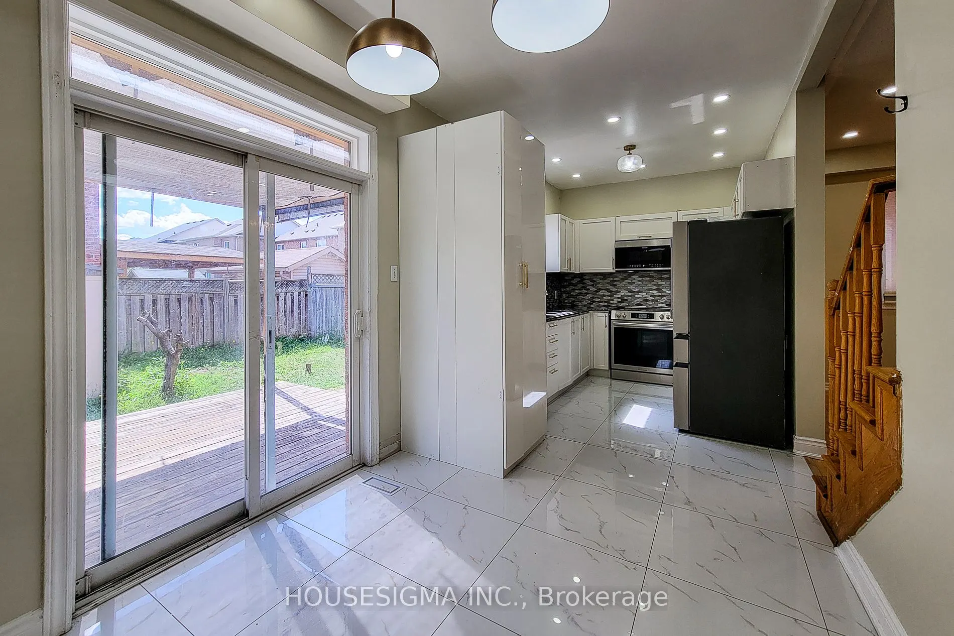69 Peachwood Crescent, #Main
