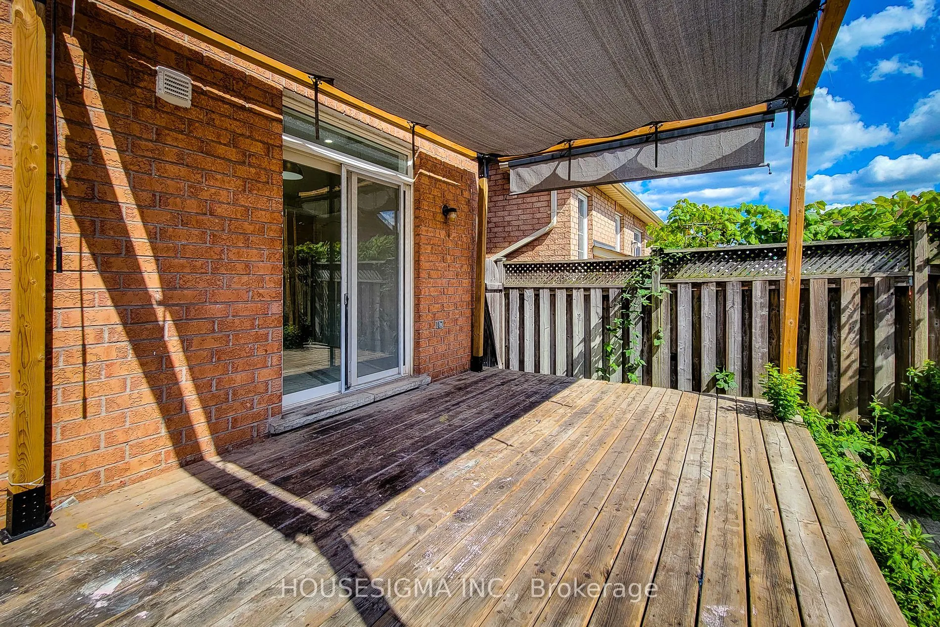 69 Peachwood Crescent, #Main