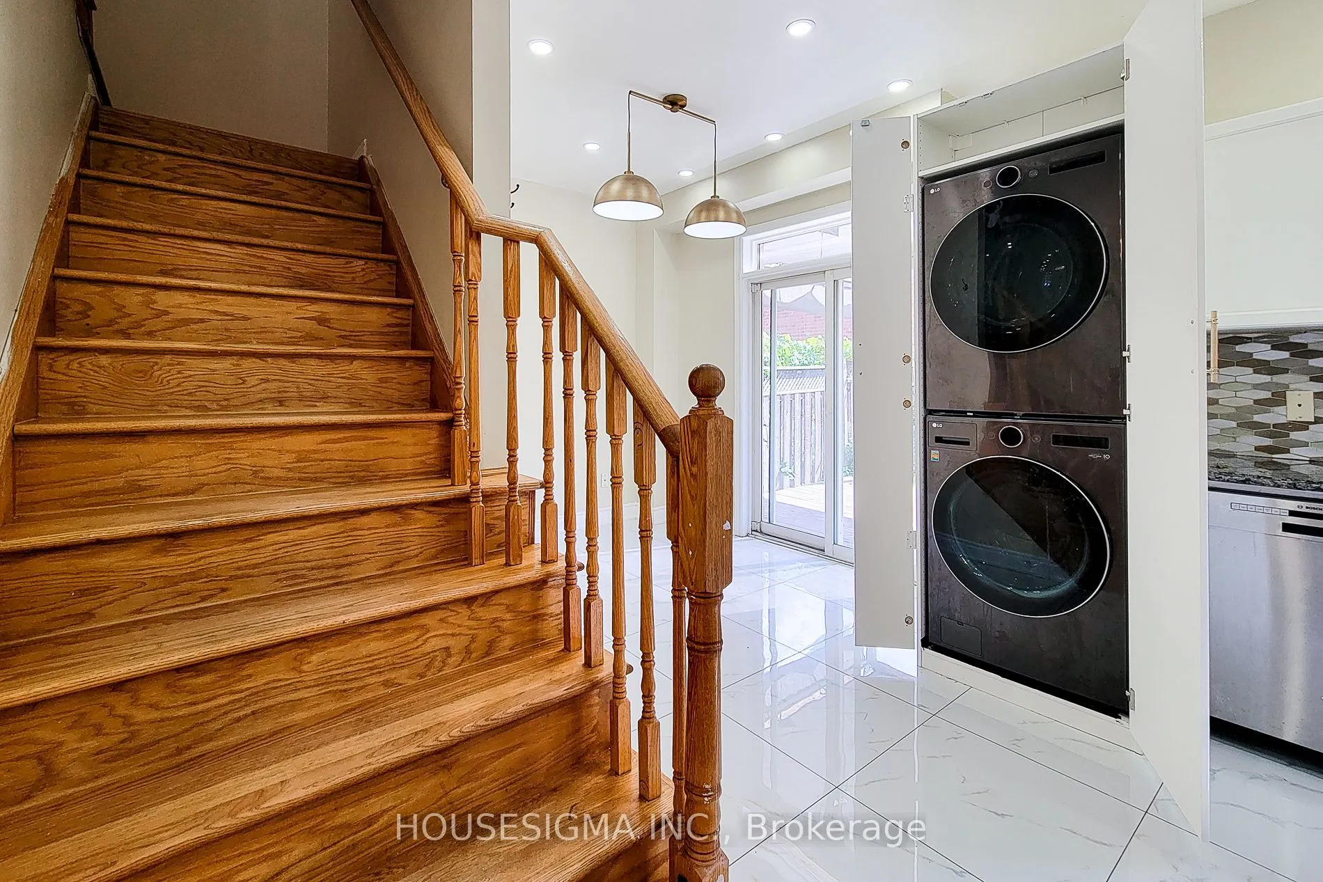 69 Peachwood Crescent, #Main