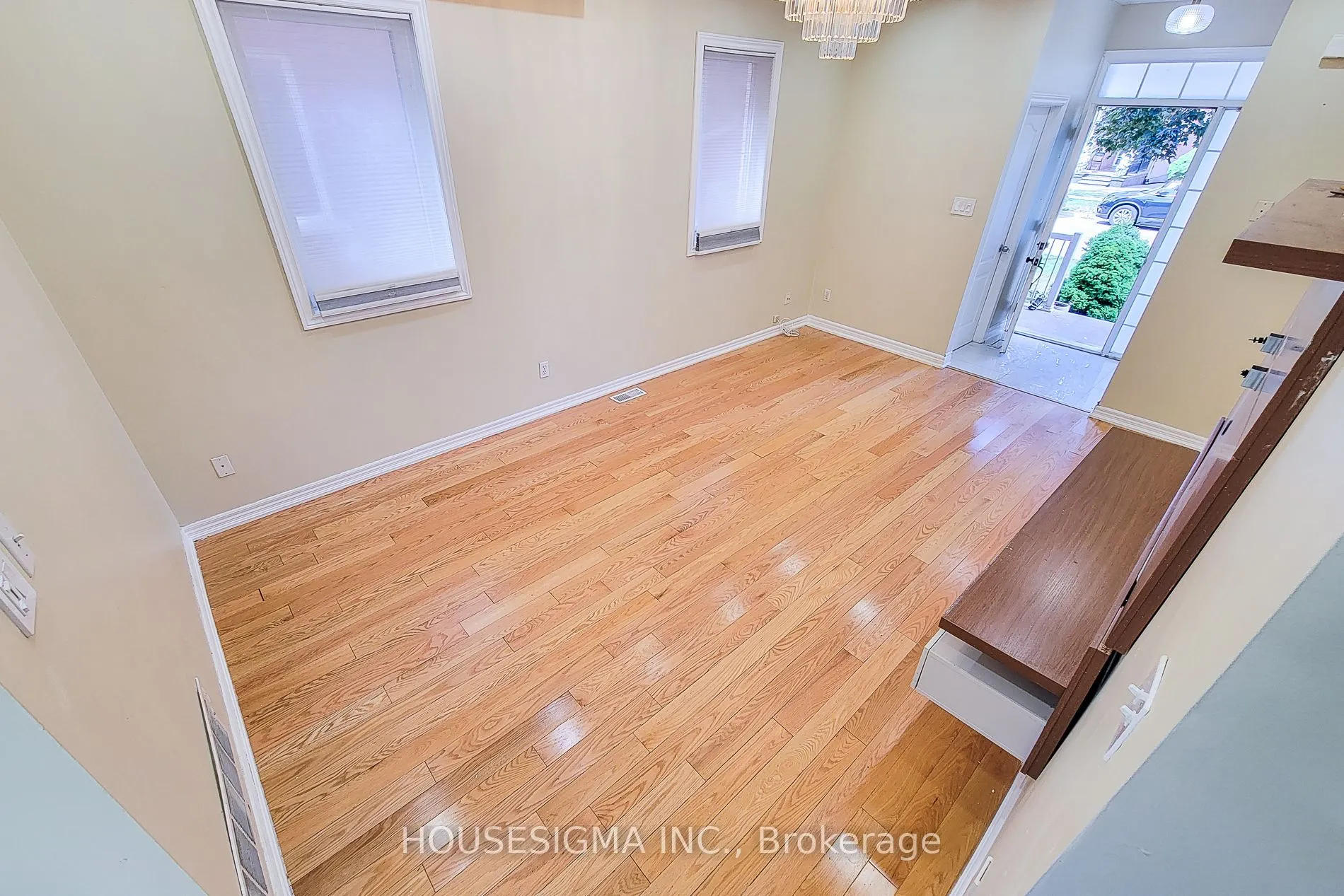 69 Peachwood Crescent, #Main