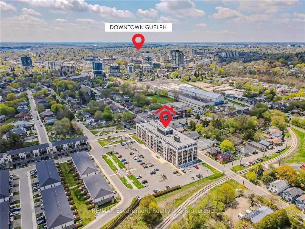 120 Huron Street, #528