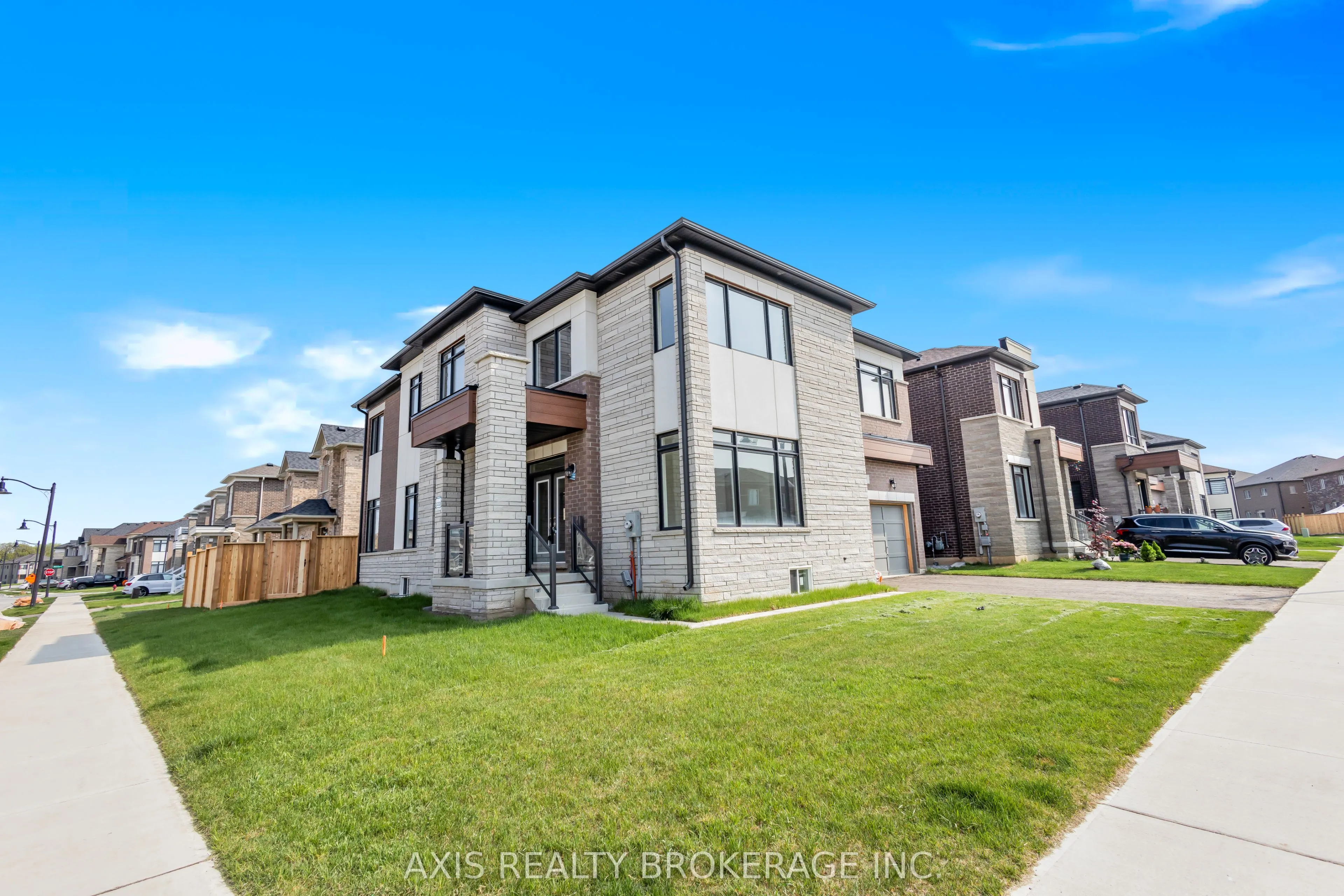 53 Holcomb Terrace