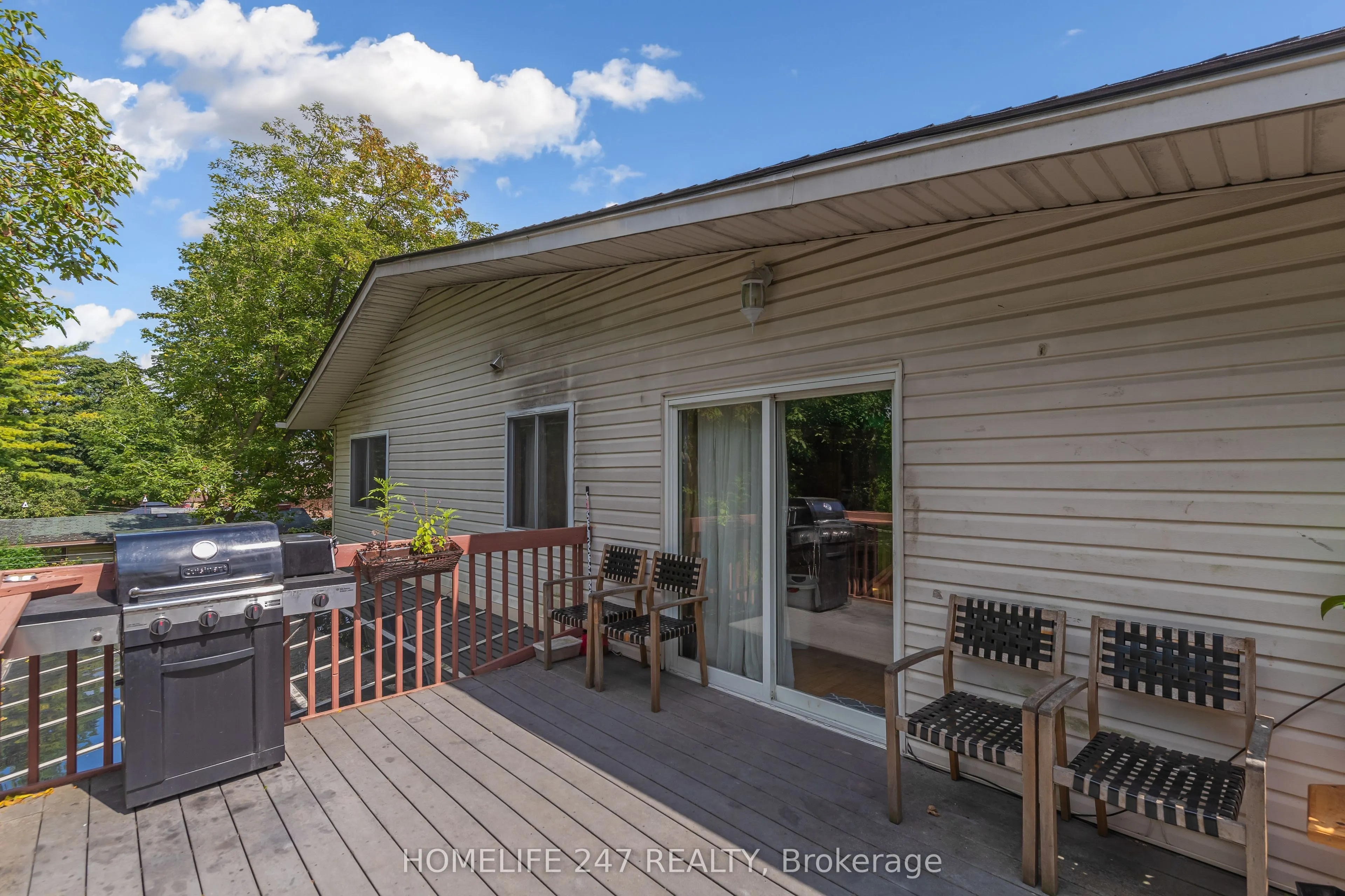 331 Paisley Road