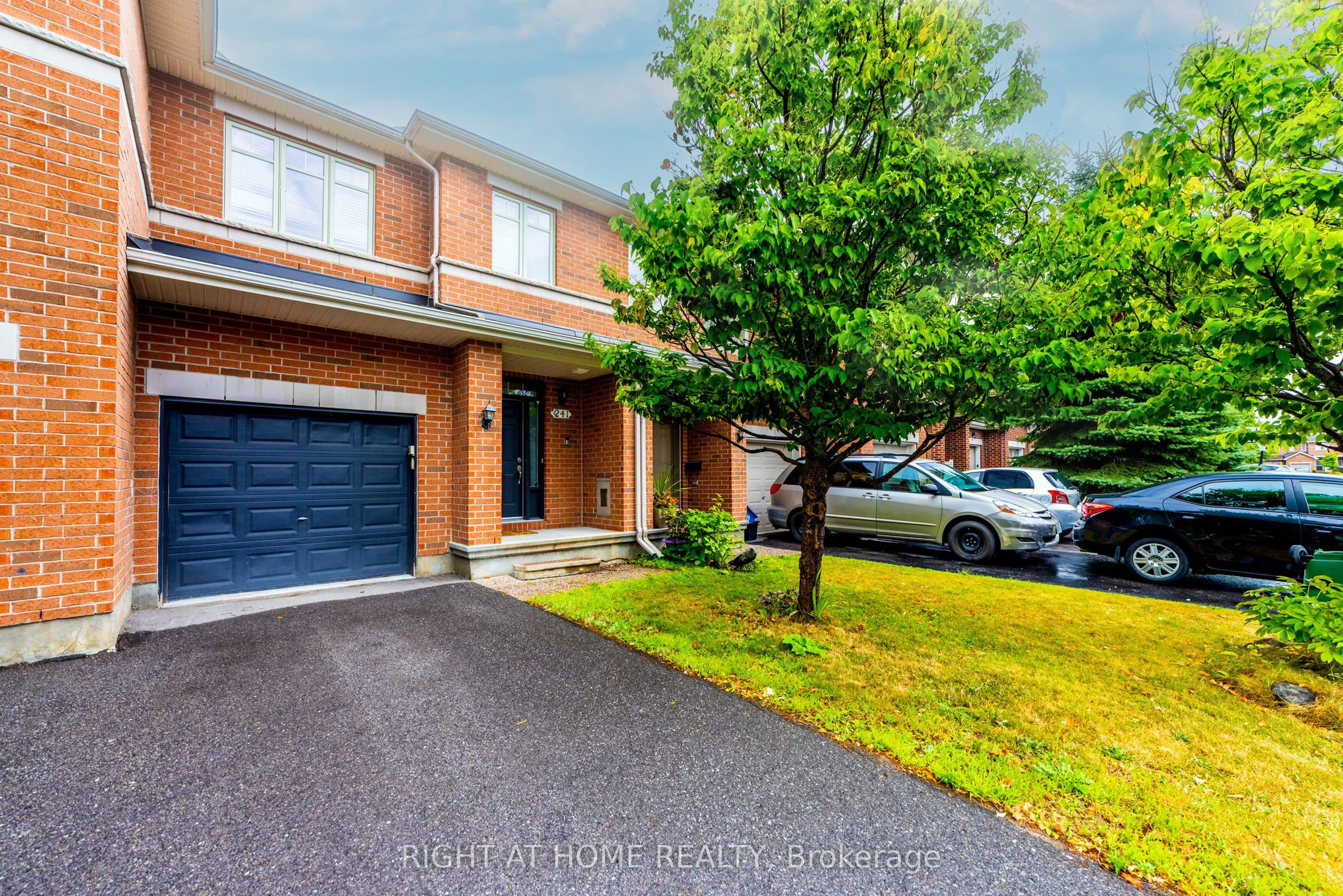 241 BADGELEY Avenue