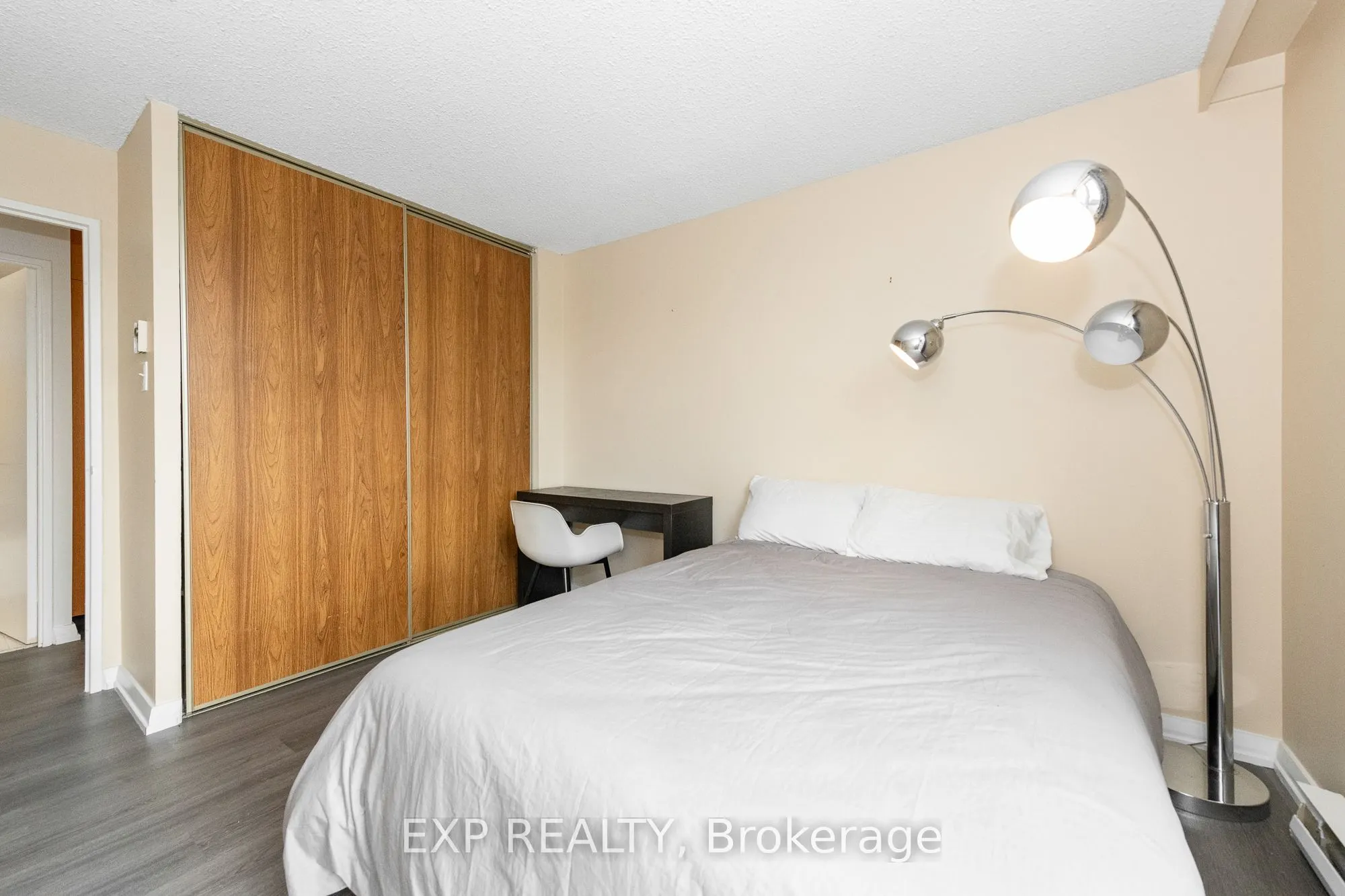 1025 Richmond Road, #304