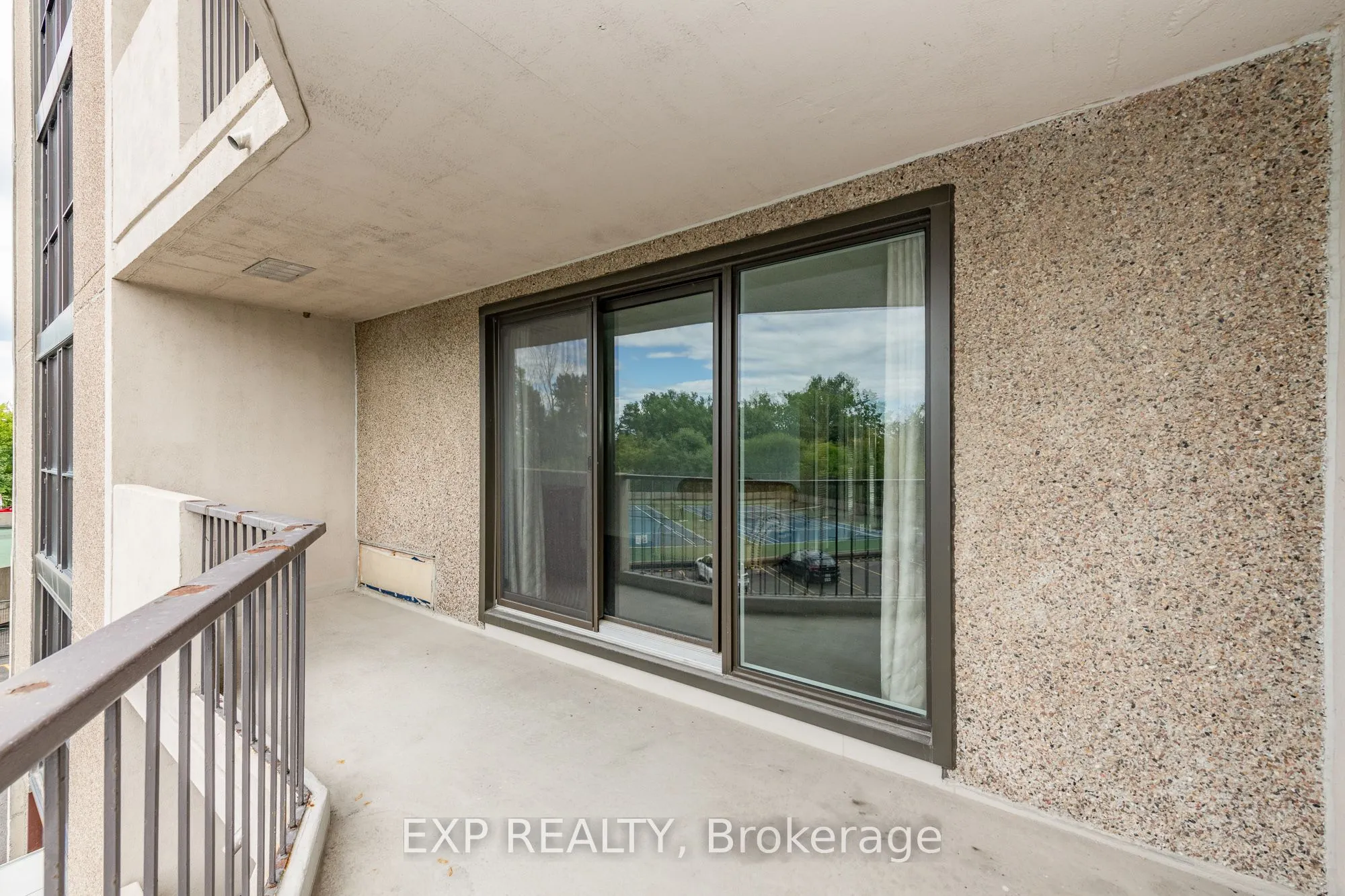 1025 Richmond Road, #304