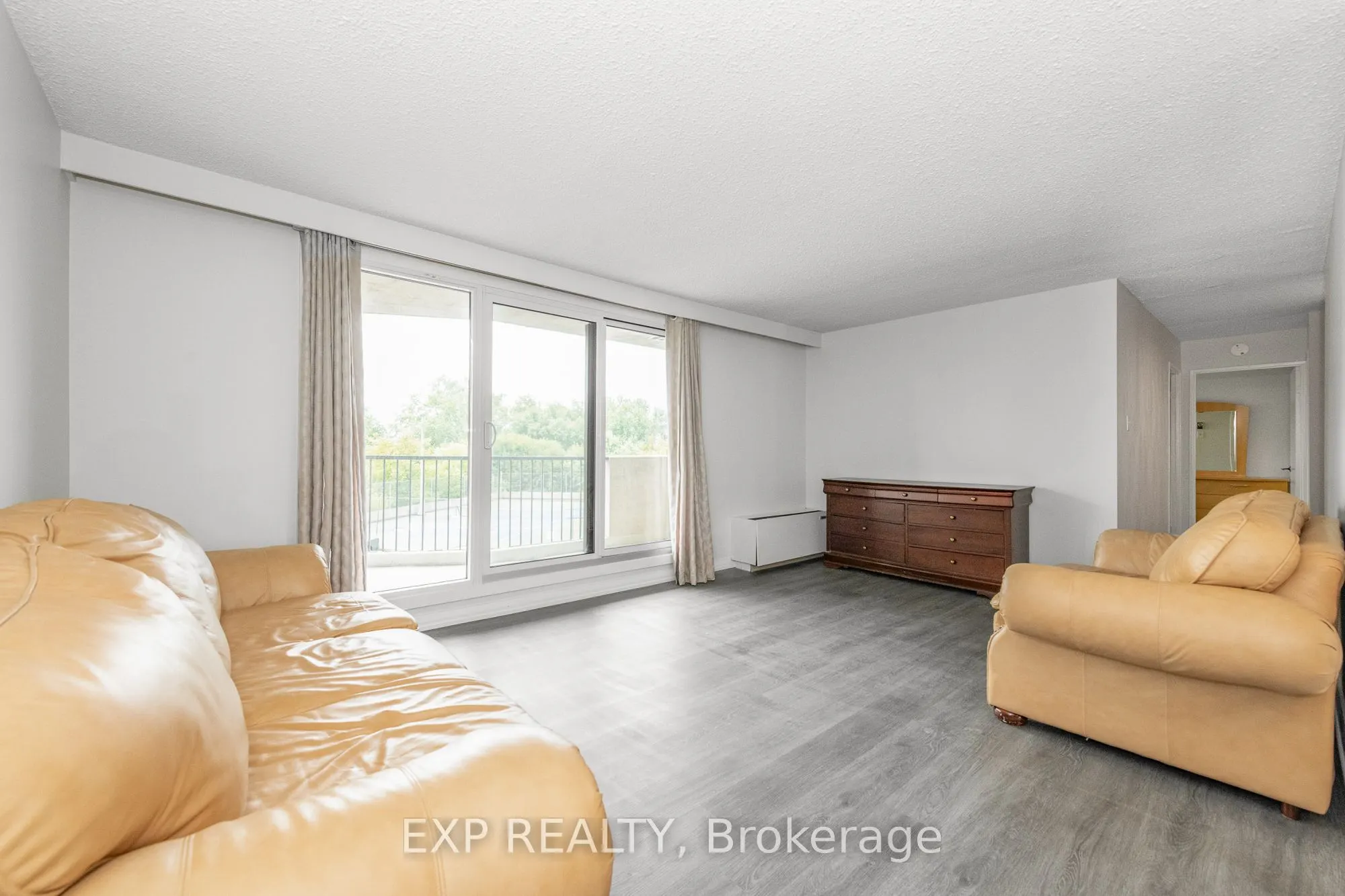 1025 Richmond Road, #304