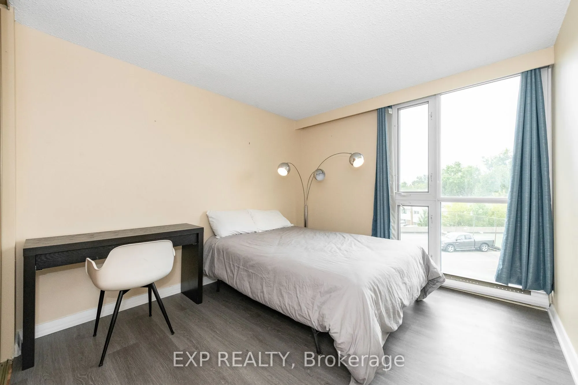 1025 Richmond Road, #304