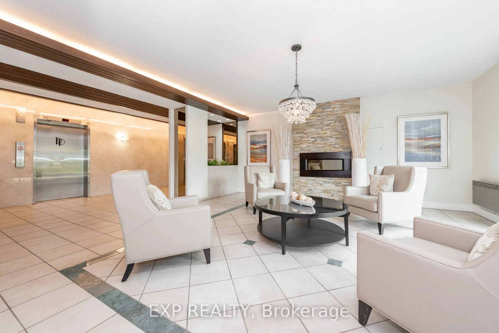 1025 Richmond Road, #304