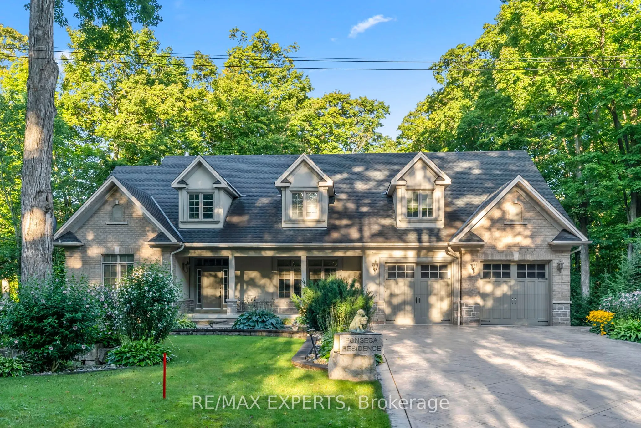 431 Manley Crescent