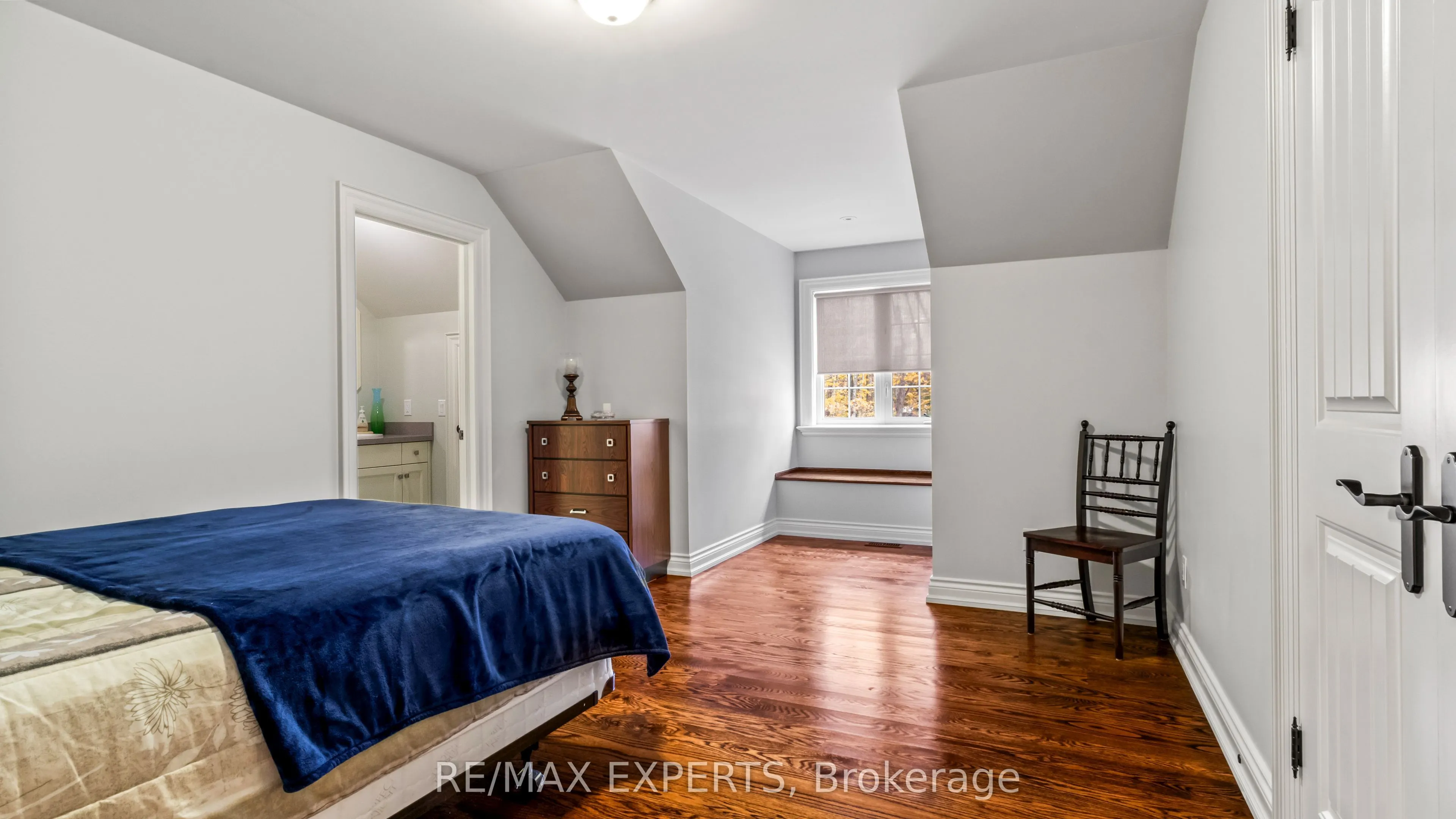 431 Manley Crescent