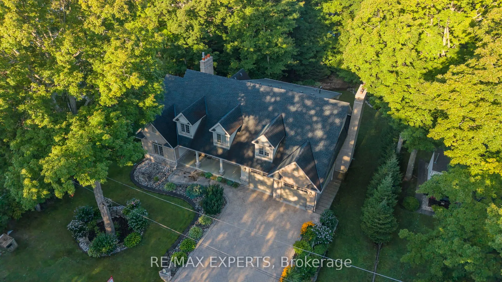 431 Manley Crescent