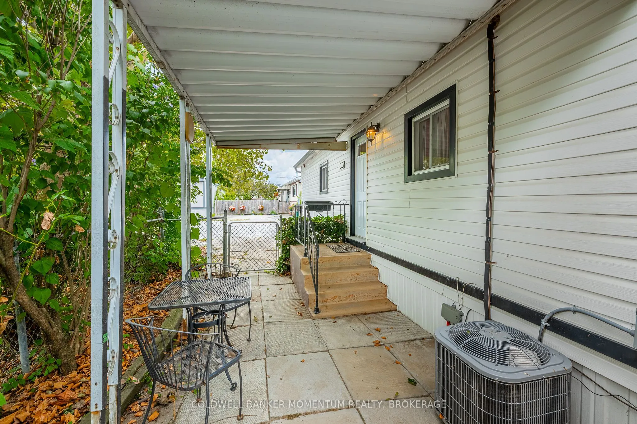 241 St. Paul Street W, #214